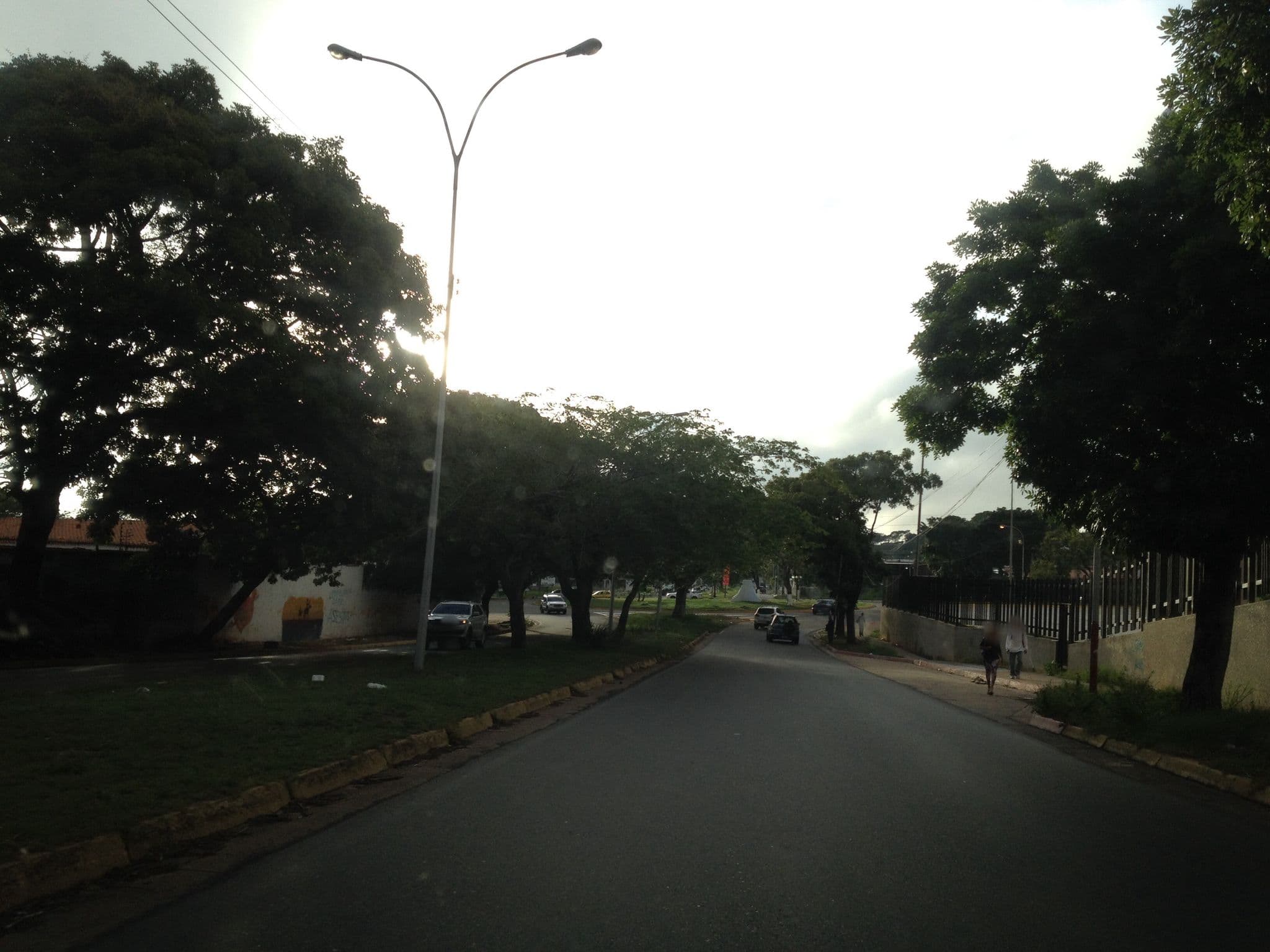 Street view near La Casa Hotel Boutique, Ciudad Guayana — © alvarojmoreno (CC BY-SA · Mapillary)