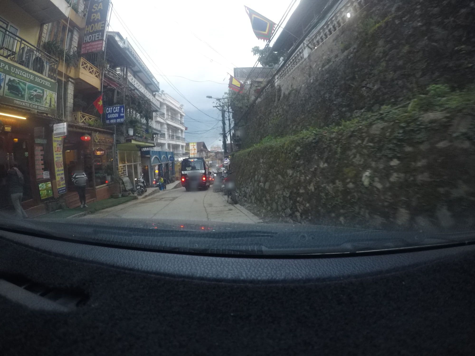 Street view near Bella Vista, Sa Pa — © 24dakenlo (CC BY-SA · Mapillary)