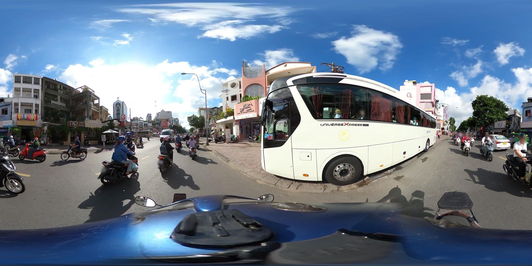 Street view near Khách Sạn Ramana, Quận Ba