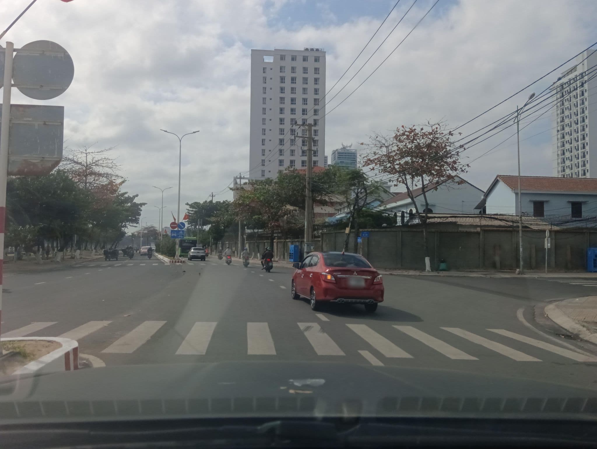 Street view near Fairy Bay Hotel, Nha Trang