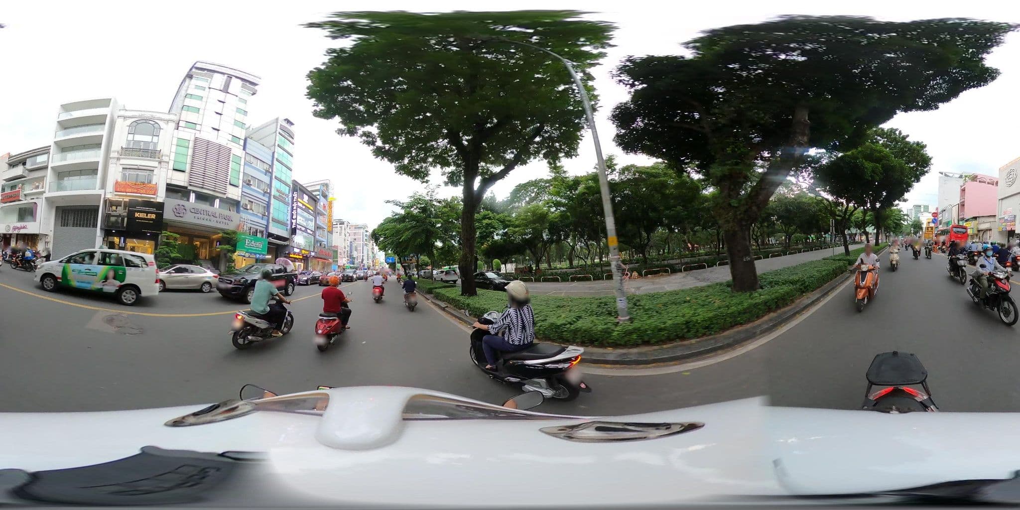 Street view near Khách Sạn Hồng Vy, Quận Ba