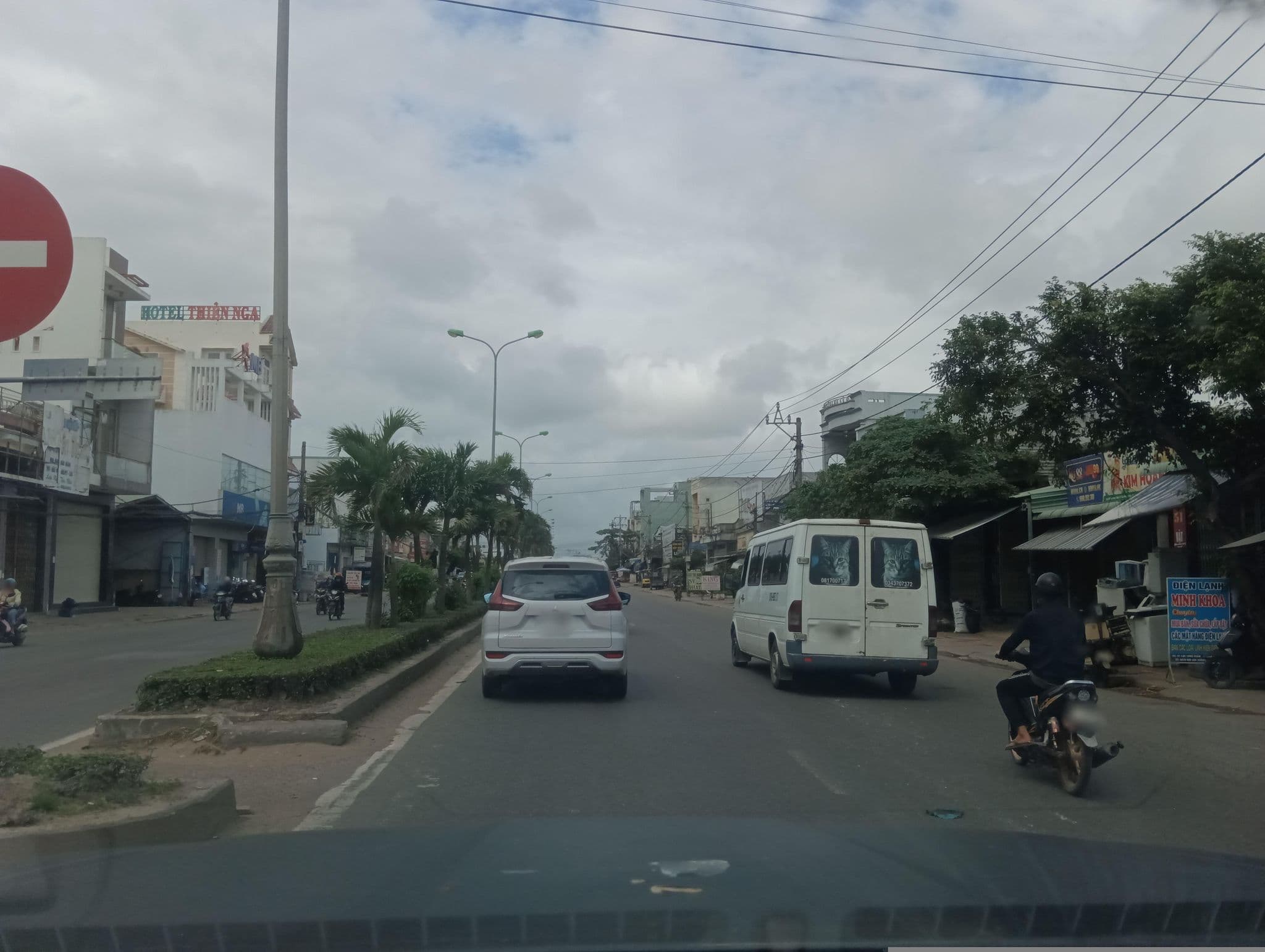 Street view near Lan Anh, Qui Nhon — © builangbat (CC BY-SA · Mapillary)