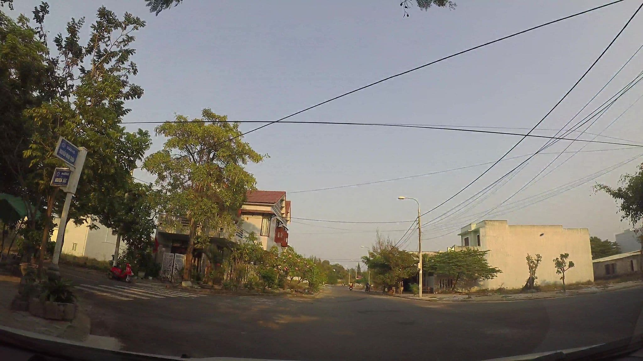 Street view near Nhà trọ Đinh Quốc Vương, Cẩm Lệ — © kaartcam (CC BY-SA · Mapillary)