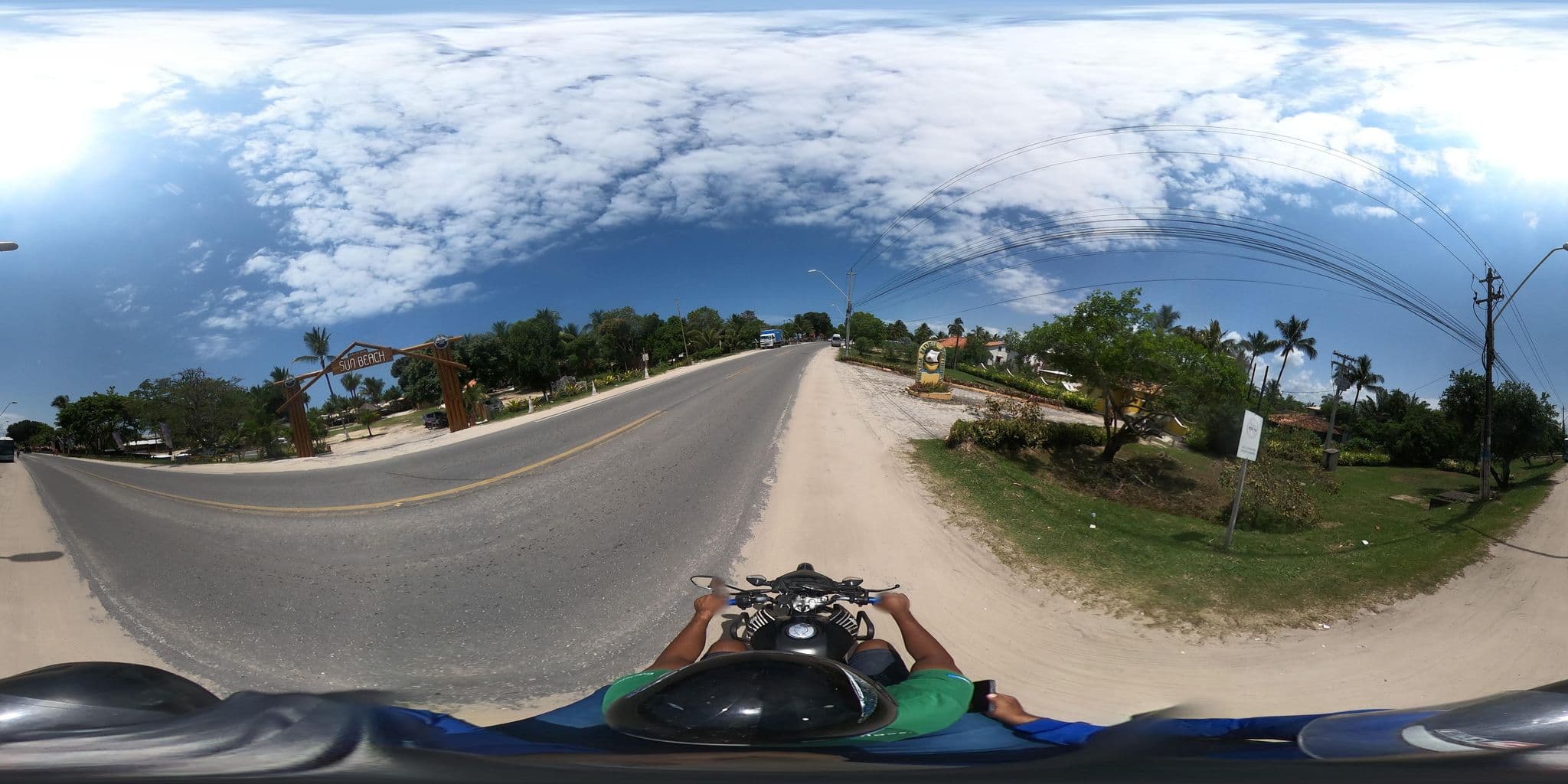 Street view near Pousada Aldeia Portuguesa, Santa Cruz Cabrália — © mauriciomensura (CC BY-SA · Mapillary)