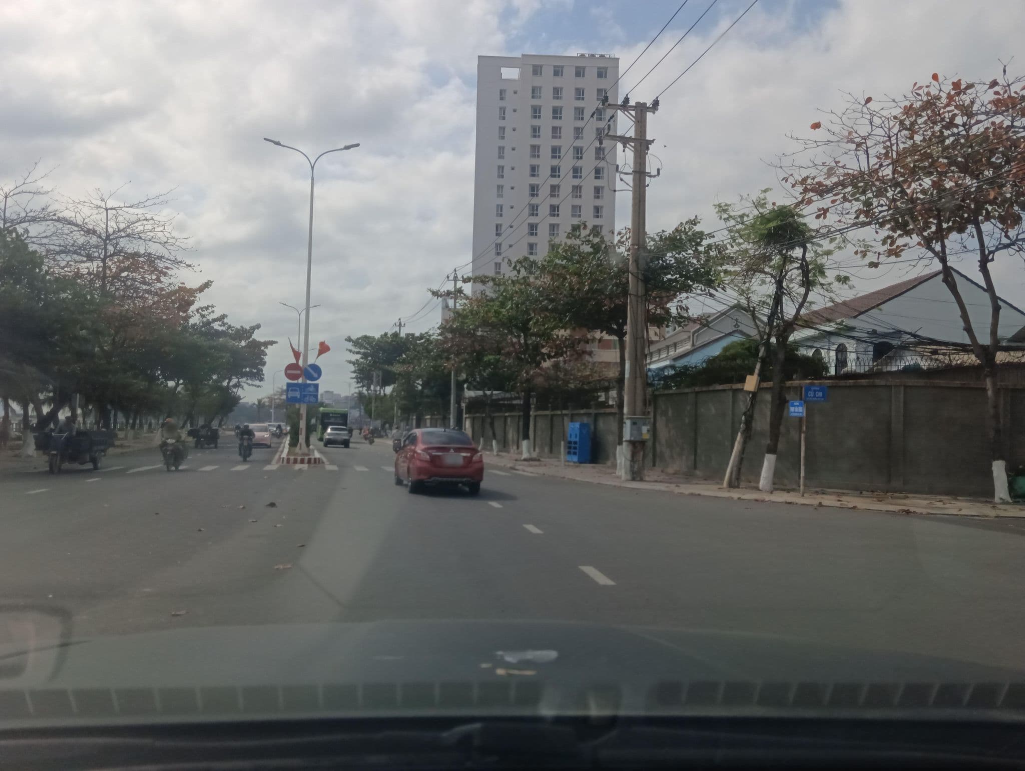 Street view near Nhị Thanh, Nha Trang
