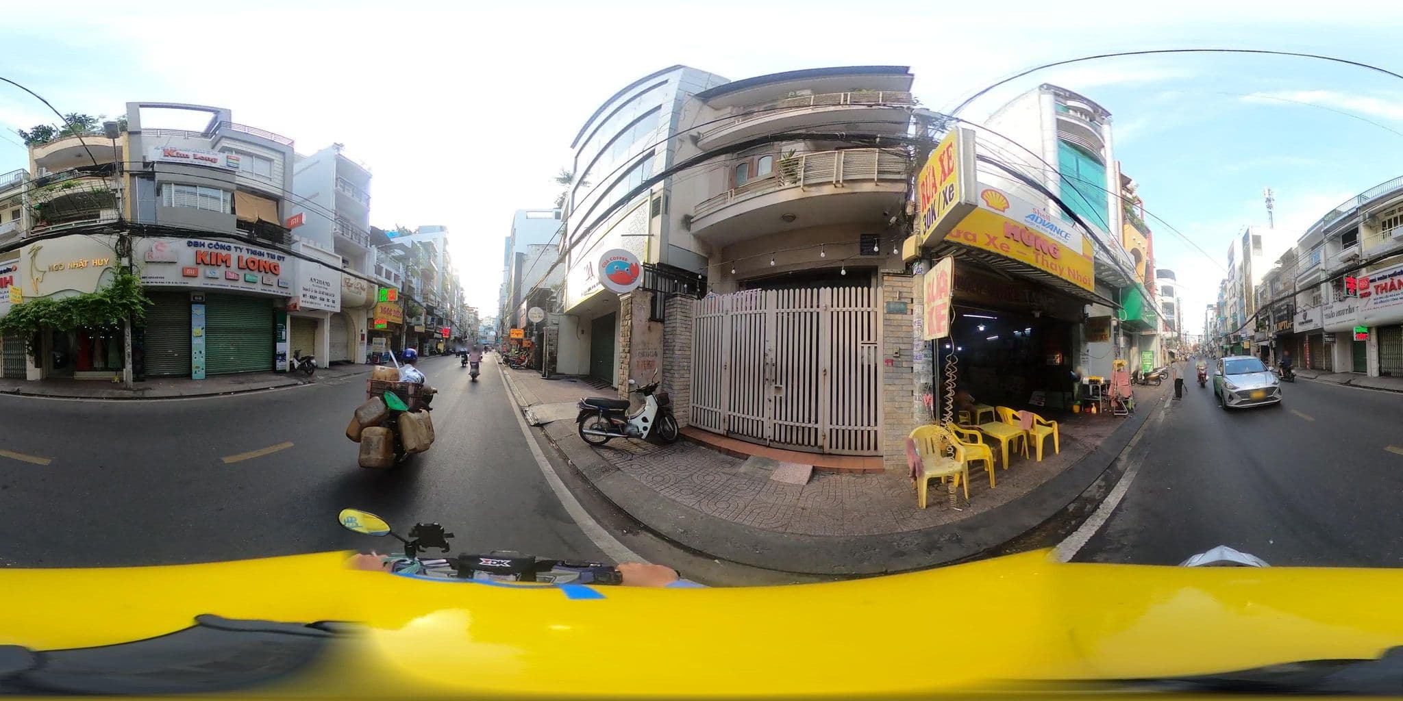 Street view near Khách Sạn Mai Yến, Quận Mười — © bemaps3_sg (CC BY-SA · Mapillary)