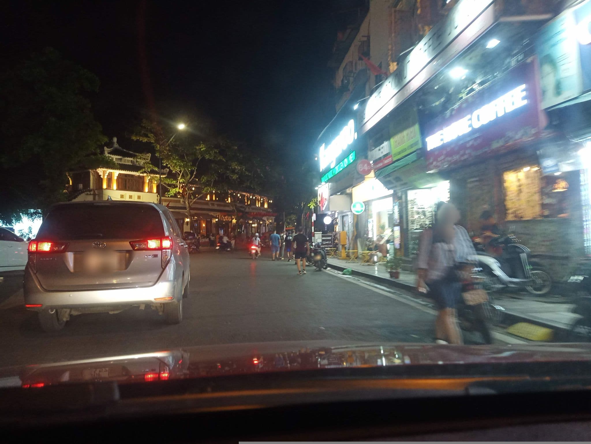 Street view near Khách Sạn Hanoi Old Centre, Hoàn Kiếm