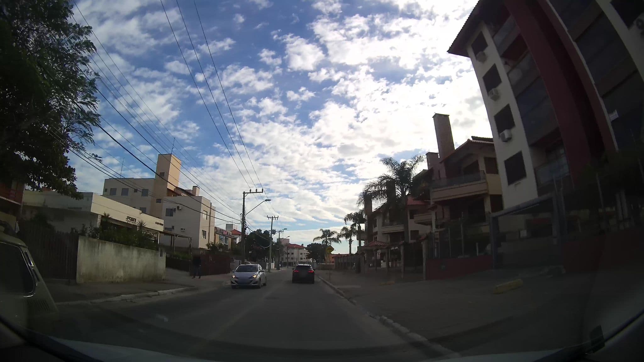 Street view near Aluguel de Temporada, Itacorubi — © marciosampaio (CC BY-SA · Mapillary)