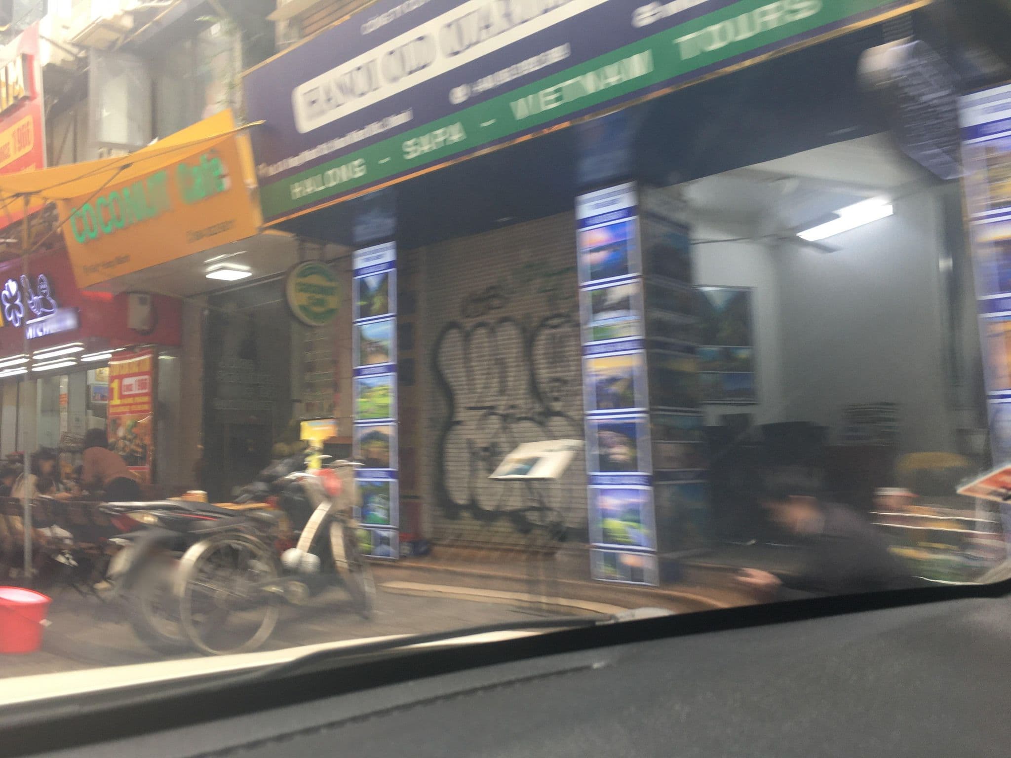 Street view near Khách Sạn Hanoi Fantasy, Hoàn Kiếm
