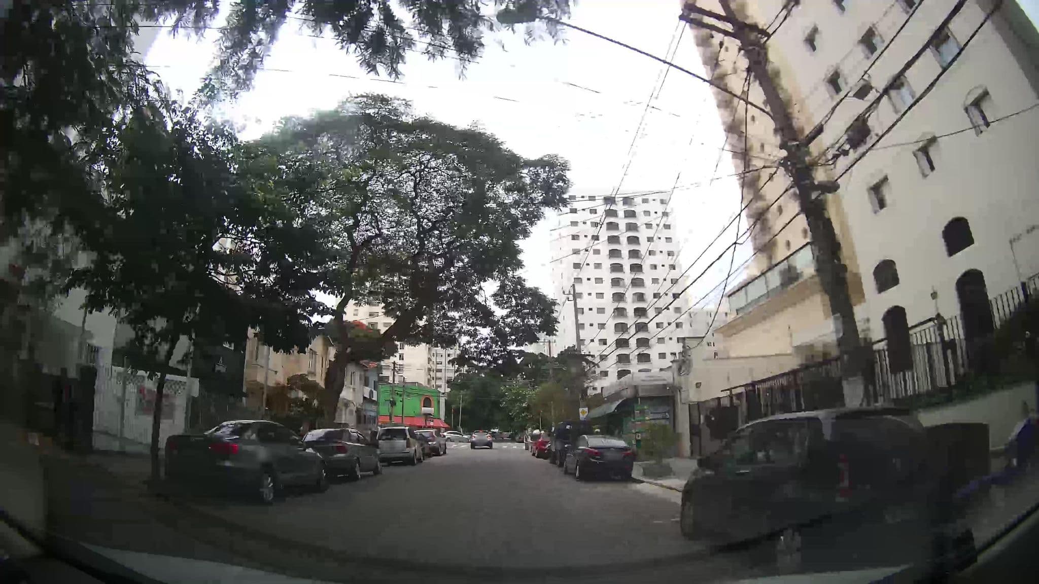Street view near Condomínio Saint Germain, Paraíso — © marciosampaio (CC BY-SA · Mapillary)
