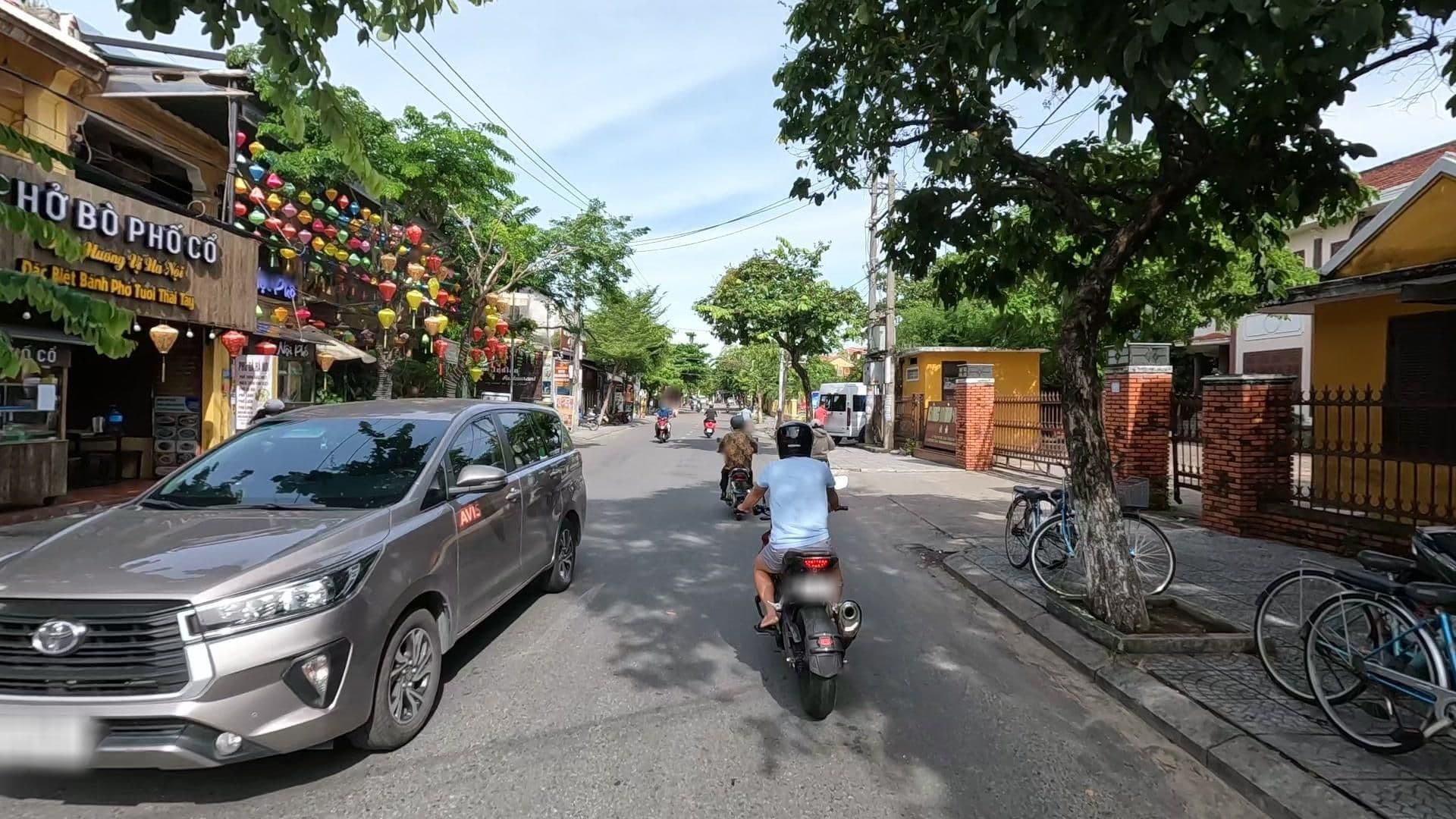 Street view near Thanh Vân 1, Hoi An