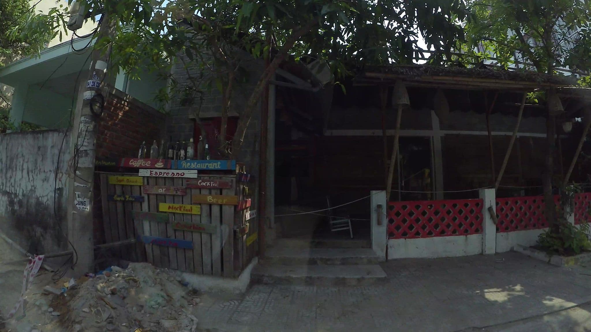 Street view near Starfish Alley Hostel, Sơn Trà — © kaartcam (CC BY-SA · Mapillary)