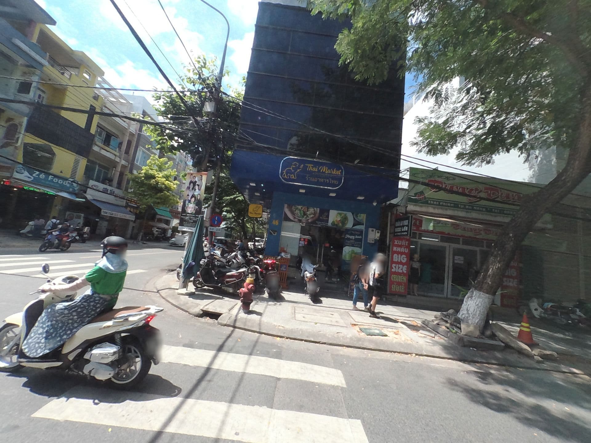 Street view near City Hostel Danang, Da Nang — © rsnaru (CC BY-SA · Mapillary)
