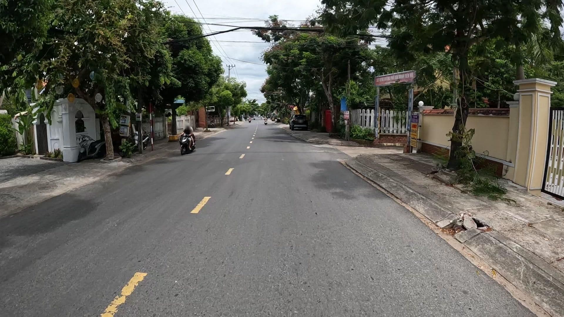 Street view near The Earth Villa, Hoi An