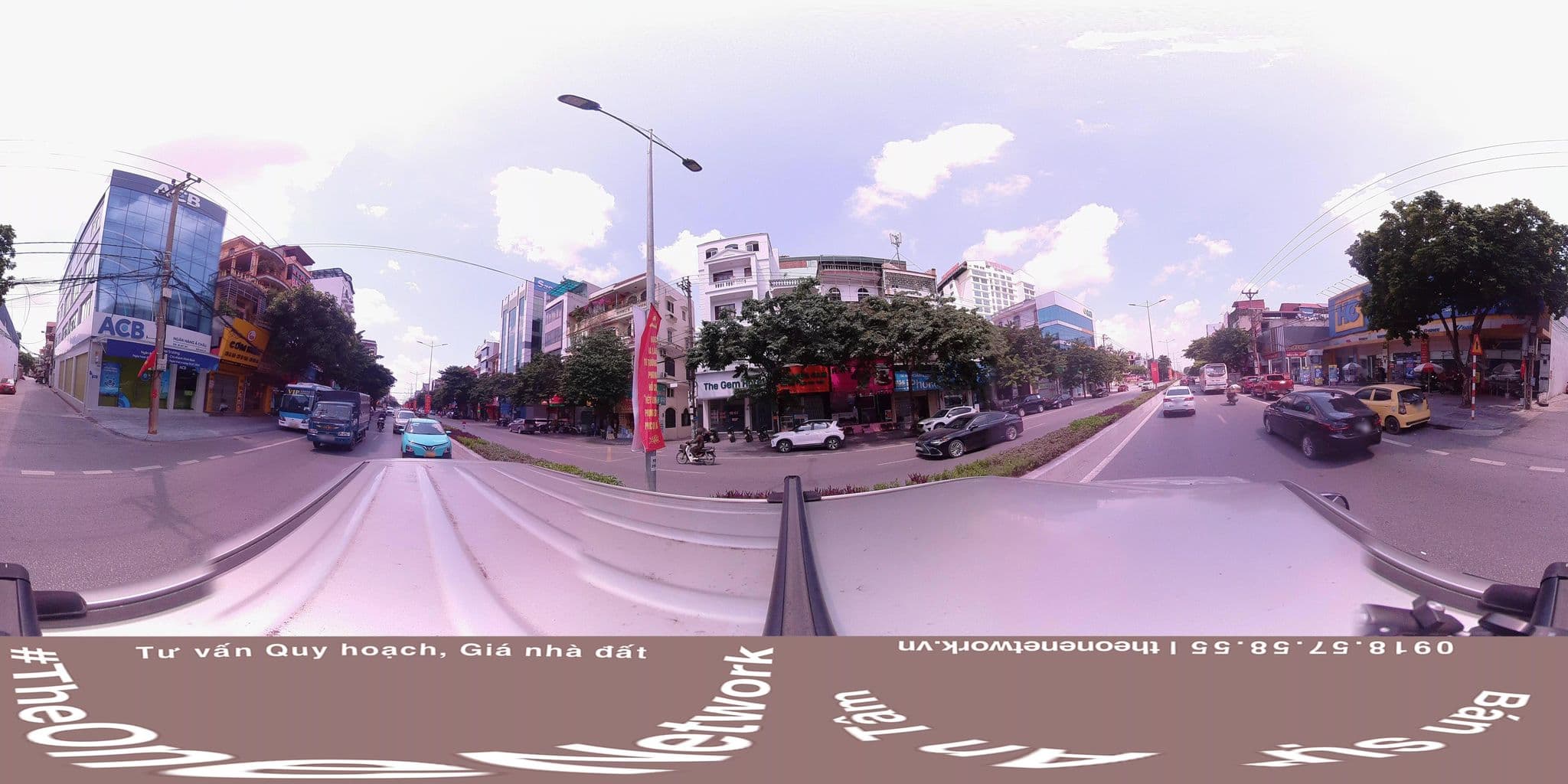 Street view near Ninh binh central backpackers hostel, Ninh Bình