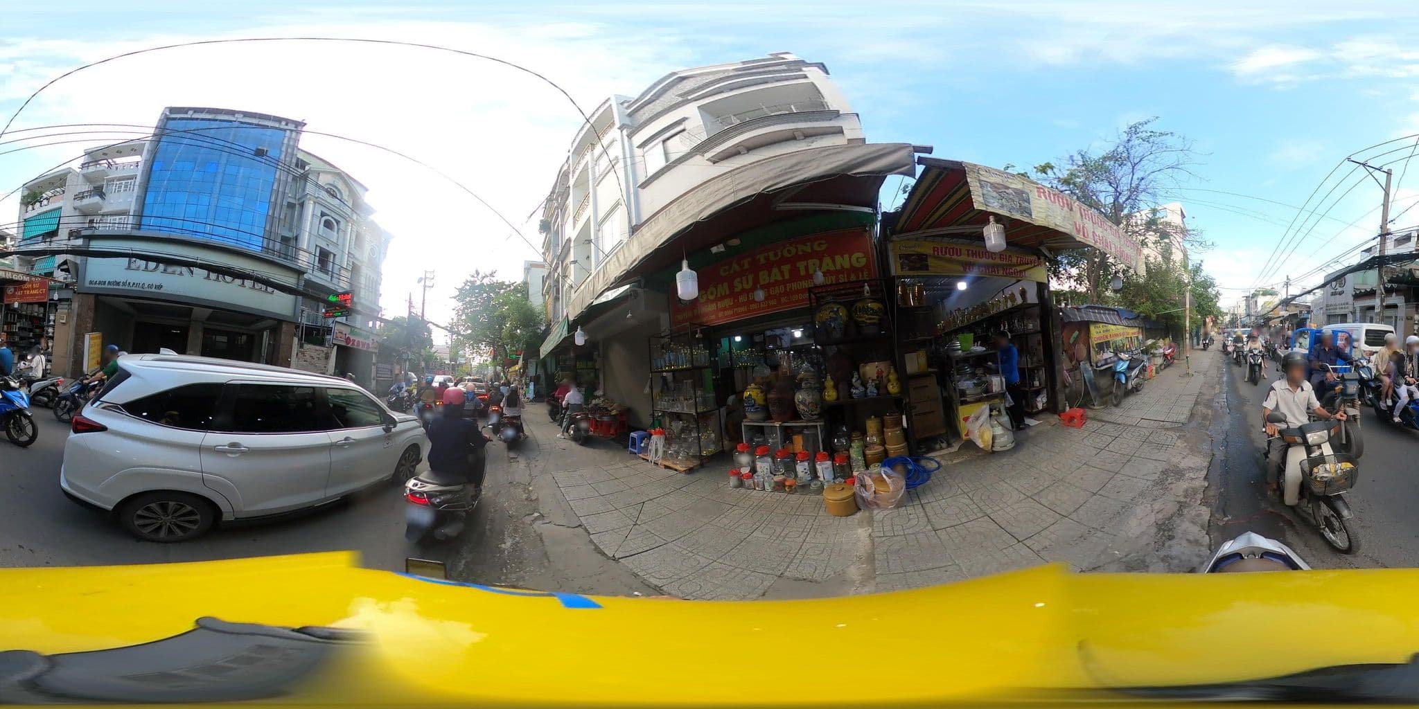 Street view near Khách Sạn Eden, Gò Vấp — © bemaps3_sg (CC BY-SA · Mapillary)