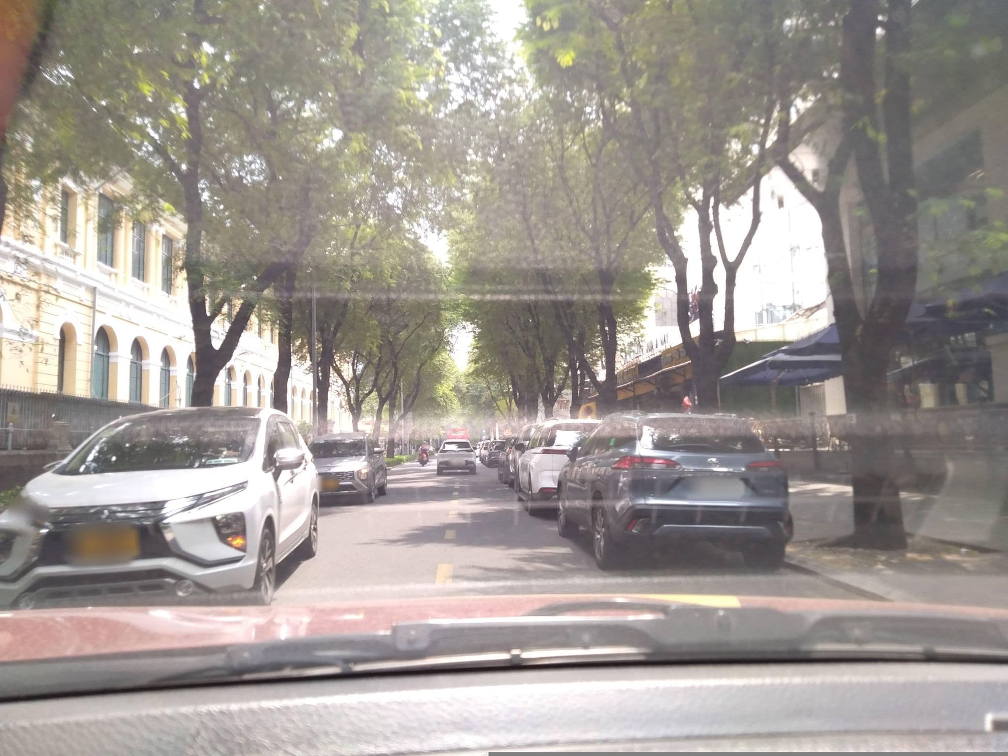 Street view near Khách Sạn Central Palace, Quận Ba — © sg_front_1 (CC BY-SA · Mapillary)
