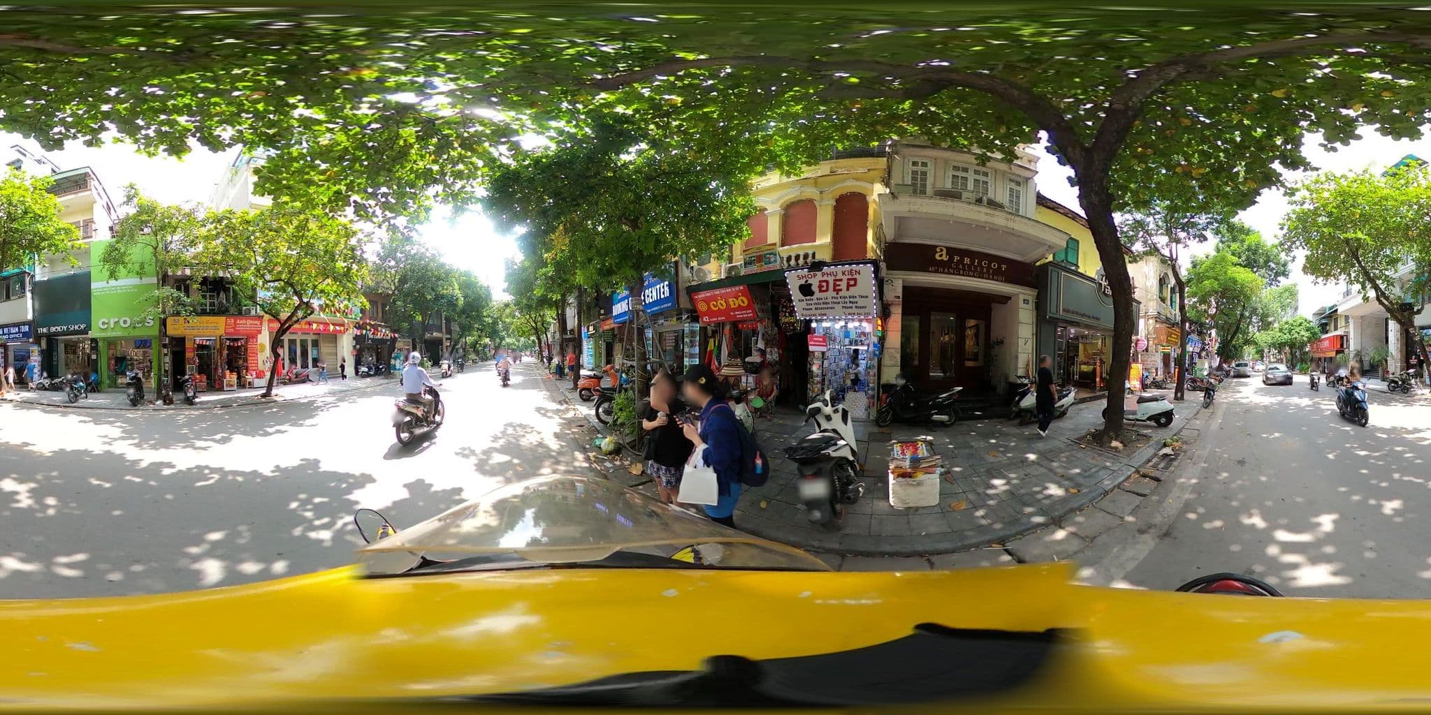 Street view near Hai Bay, Hoàn Kiếm