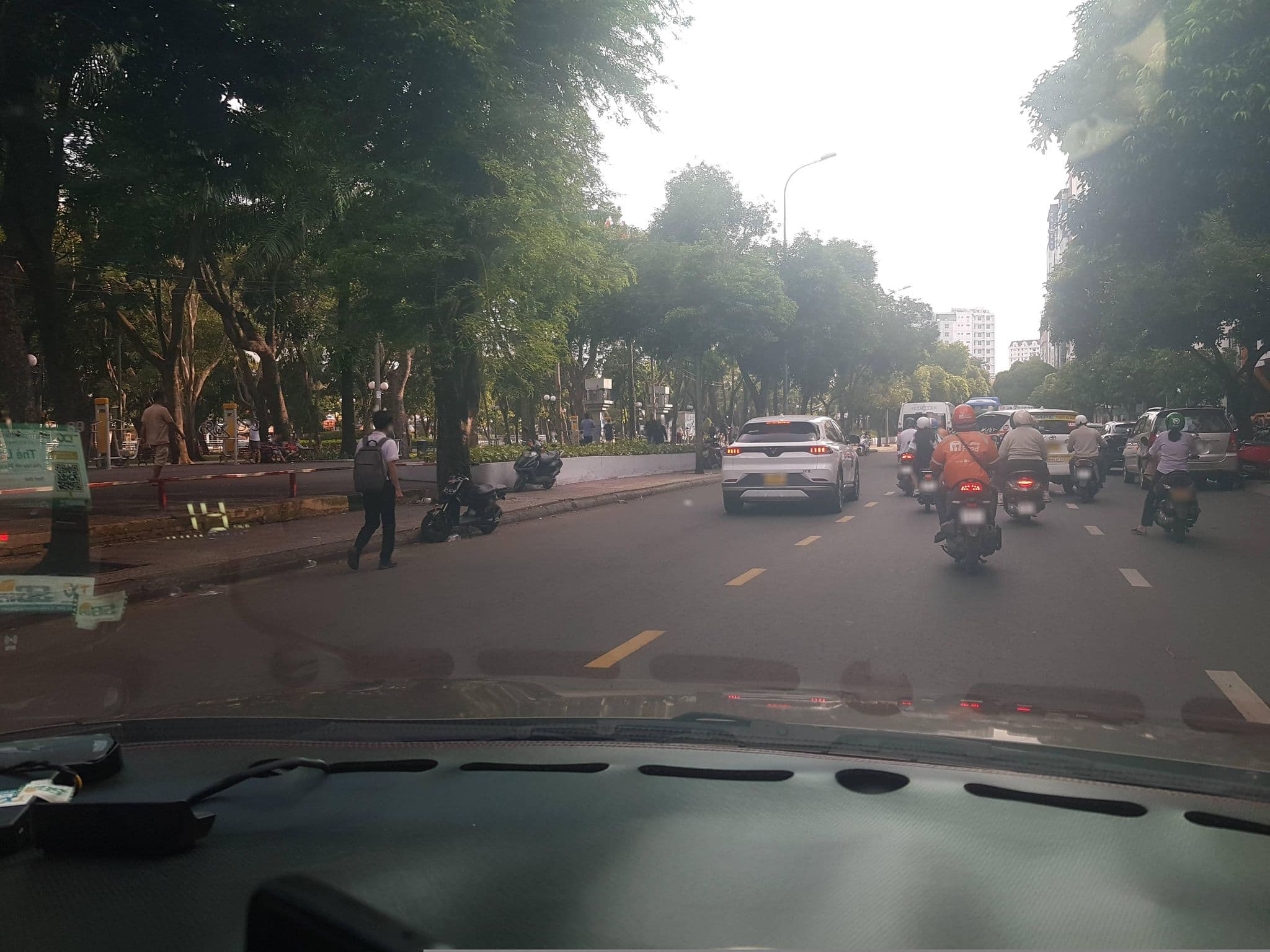 Street view near Hoter BINH MINH LE LAI, Quận Ba