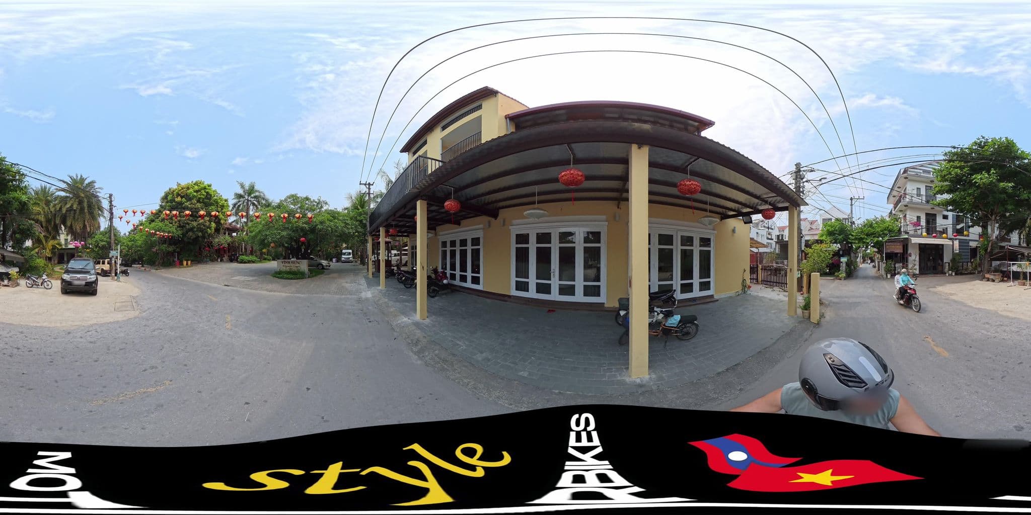 Street view near Vin Hung Riverside Resort & Spa, Hoi An