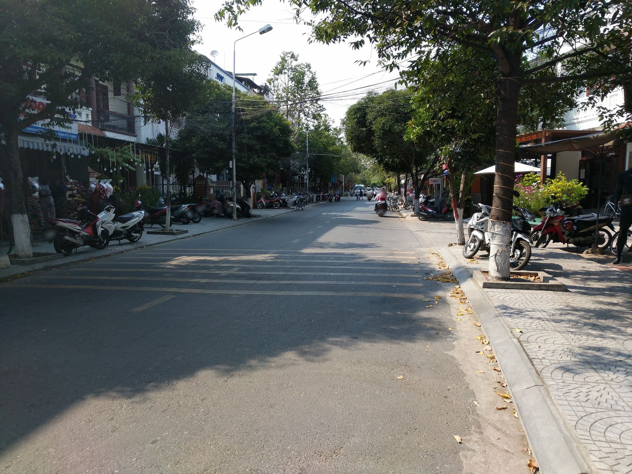 Street view near Vang Anh Homestay, Hoi An