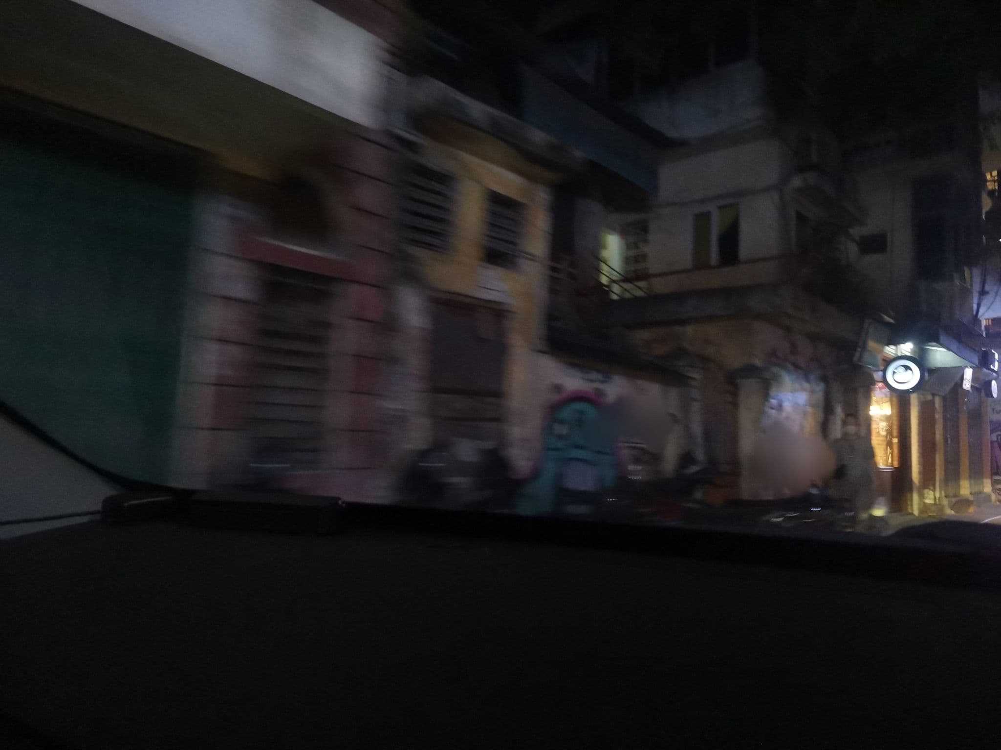 Street view near Drift Backpackers Hostel, Hoàn Kiếm
