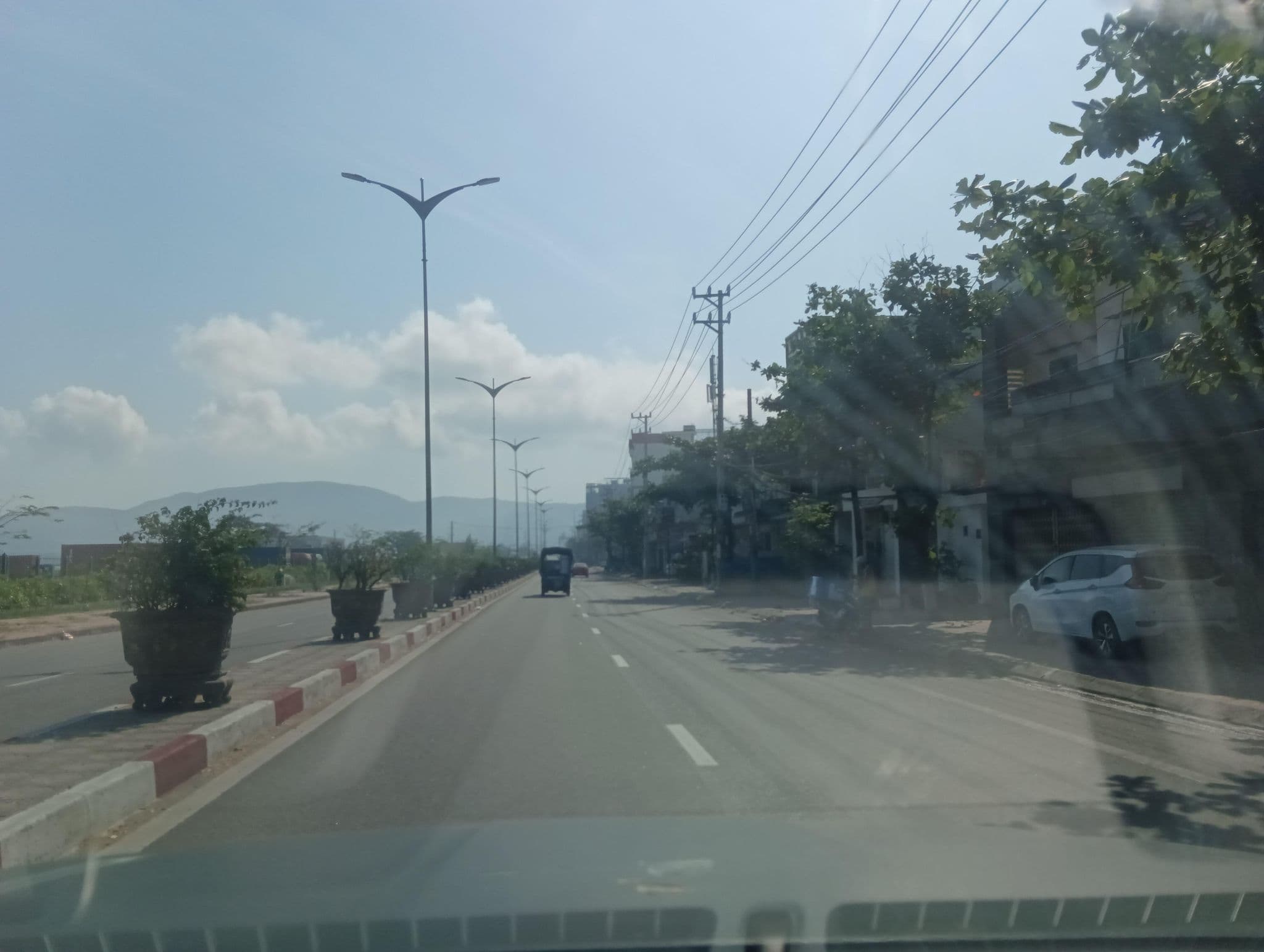 Street view near Nhà Nghỉ Thiên Kim, Qui Nhon — © builangbat (CC BY-SA · Mapillary)