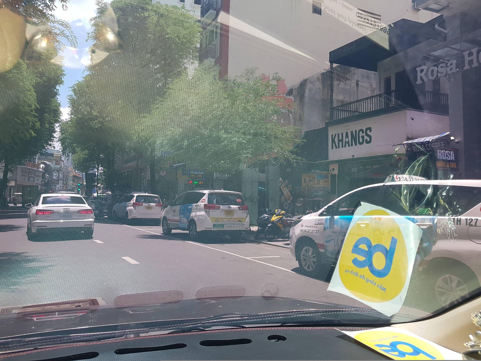 Street view near Sam Hotel & Apartments, Quận Ba