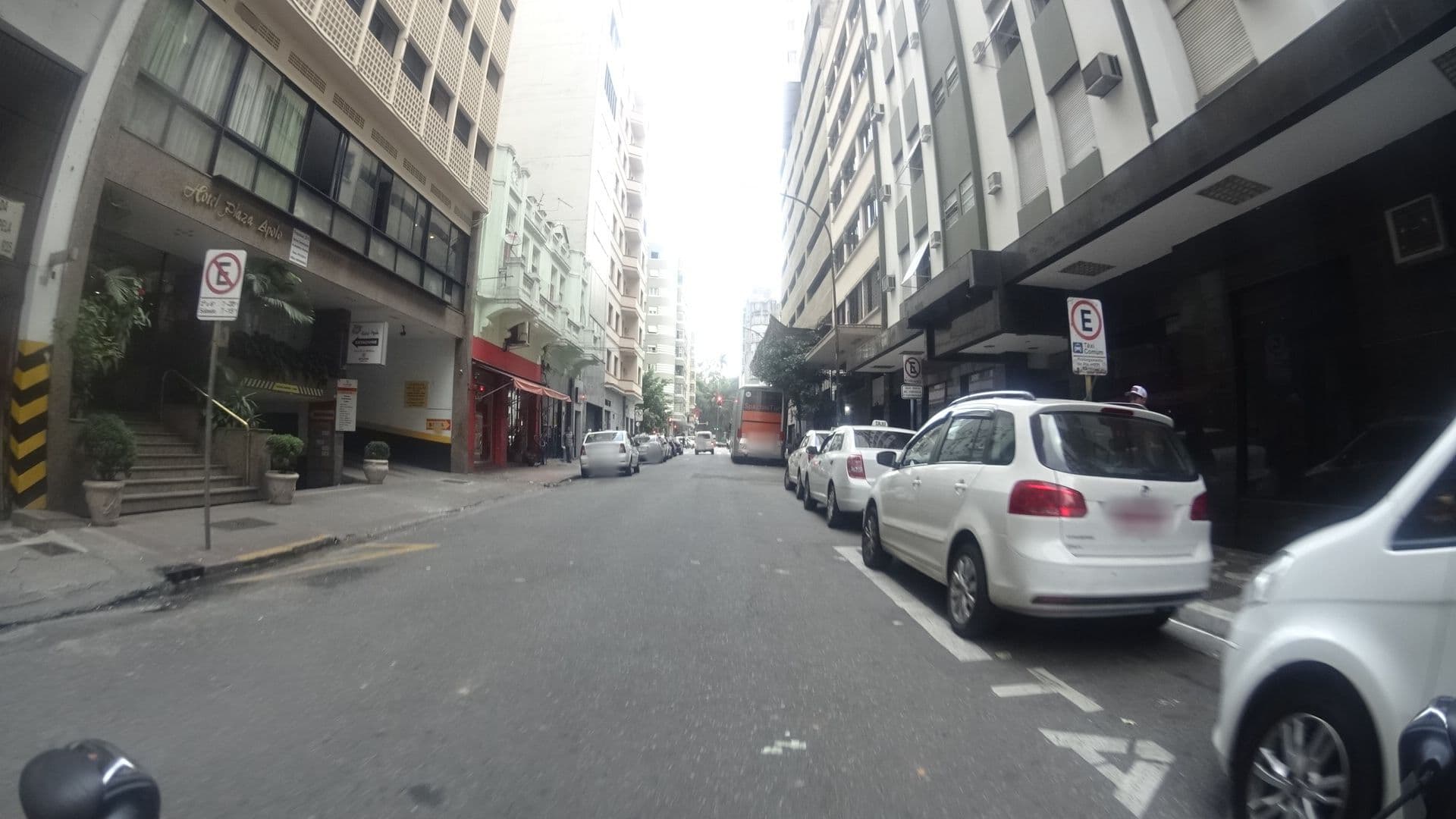Street view near Real Castilha Hotel, Republica — © tiagofassoni (CC BY-SA · Mapillary)