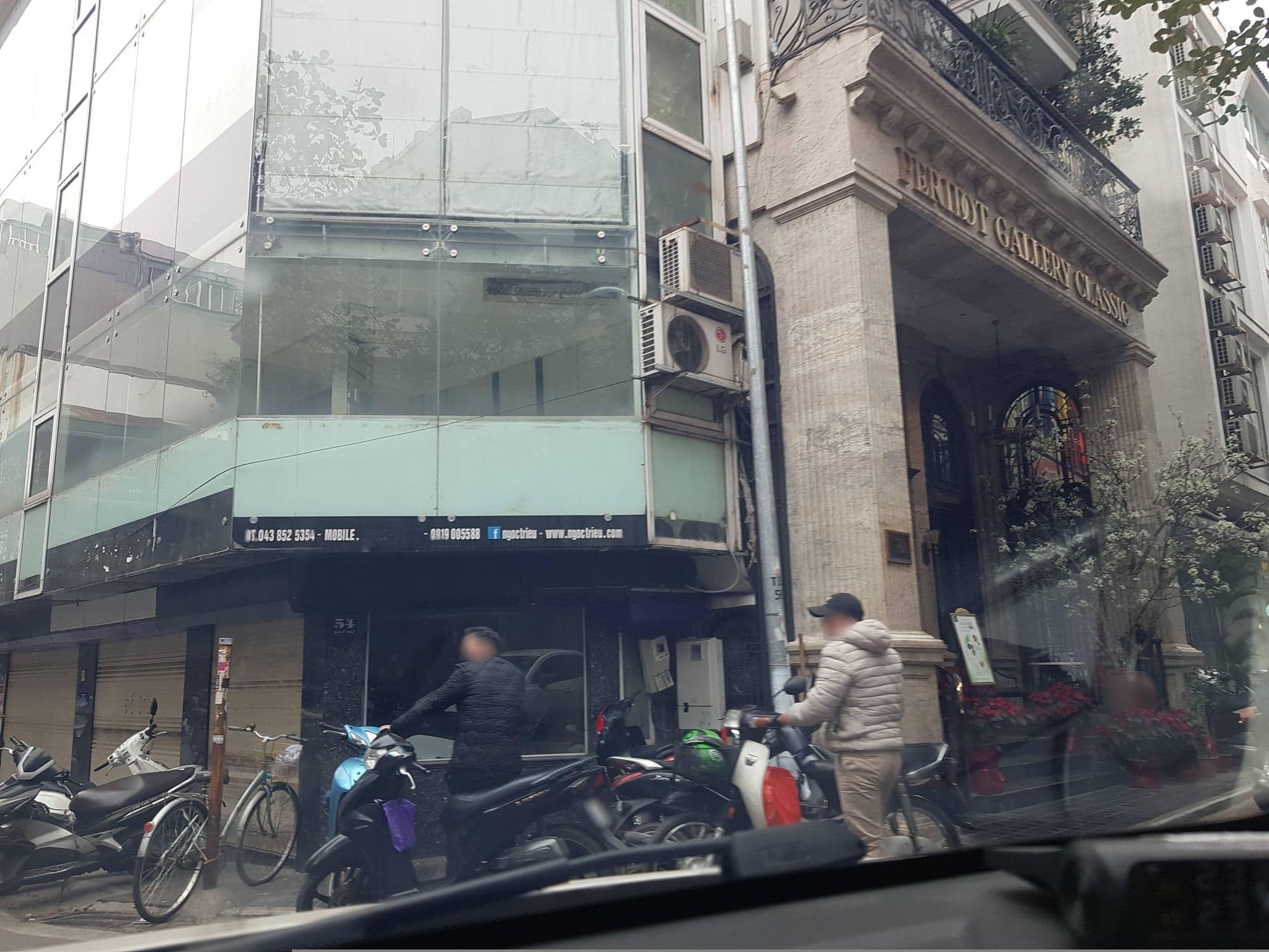 Street view near Romantique de Hanoi Hôtel, Hoàn Kiếm — © hn_right_1 (CC BY-SA · Mapillary)