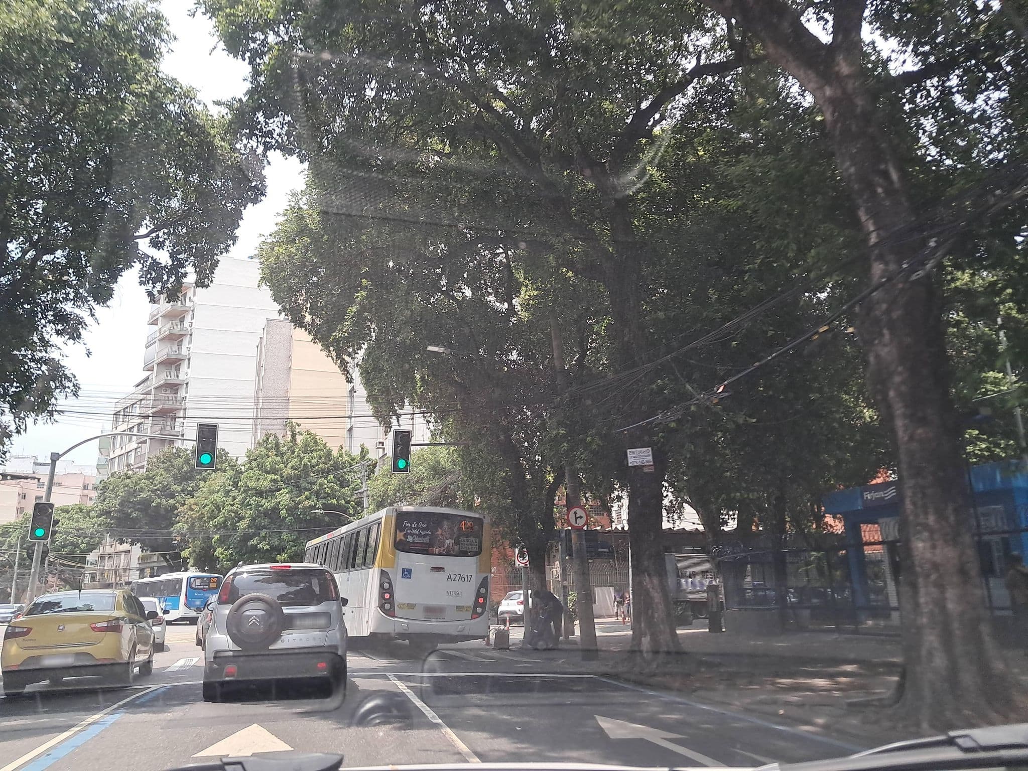 Street view near ImoWeMo - Maracanã APTO, Estácio — © Malu25 (CC BY-SA · Mapillary)