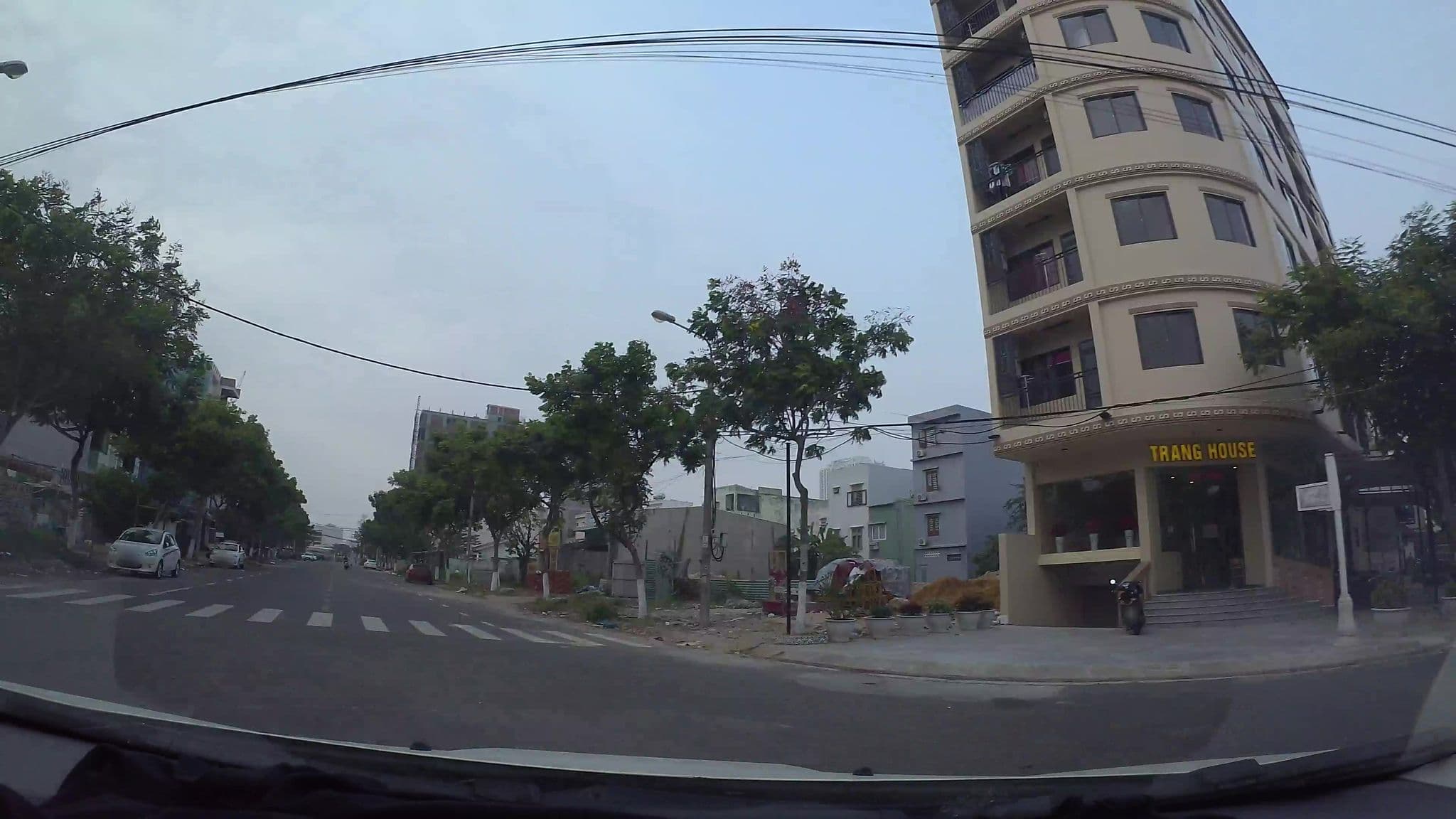 Street view near Sandy Bay 2, Sơn Trà