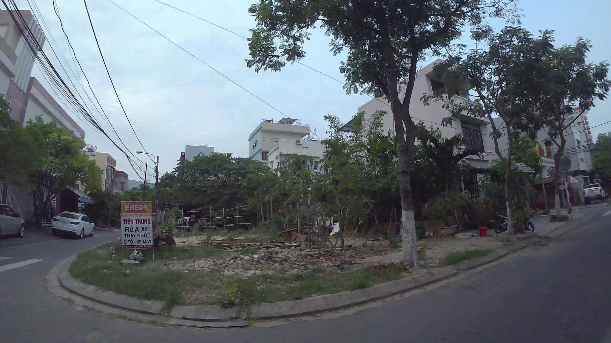 Street view near TV’s hotel & appartment, Sơn Trà