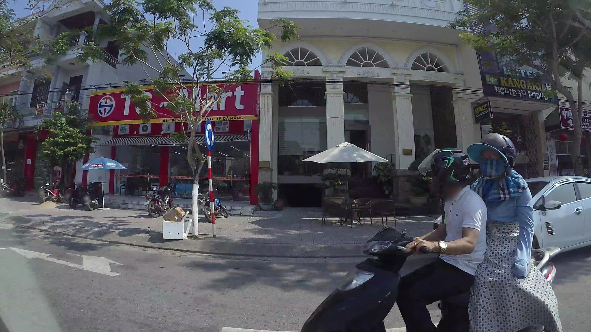 Street view near Titan, Sơn Trà — © kaartcam (CC BY-SA · Mapillary)