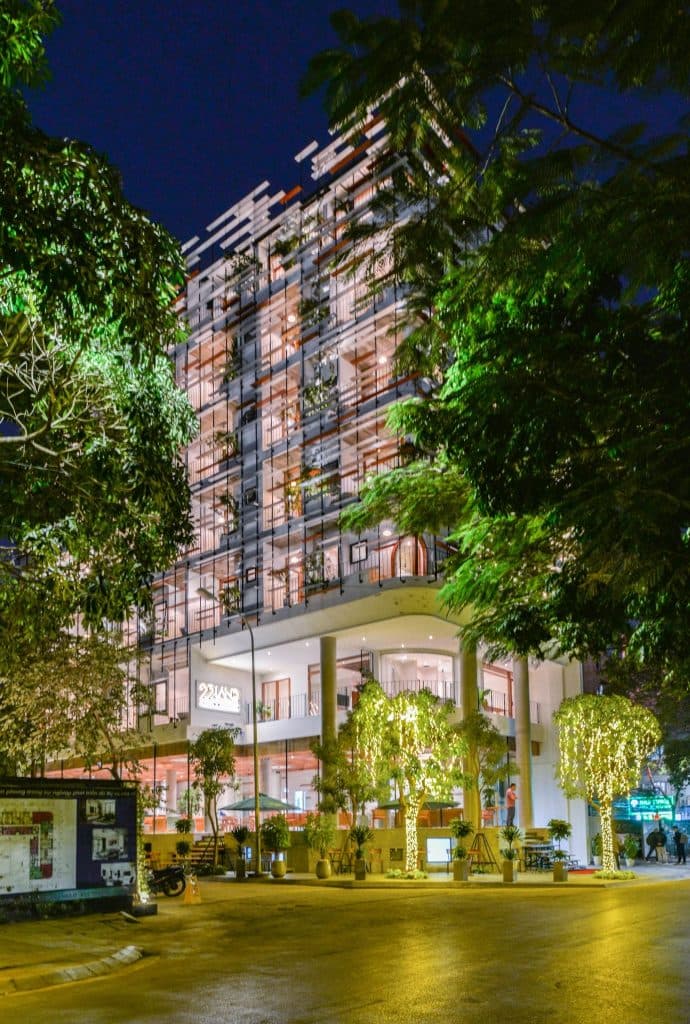 Coco Hotel Hanoi, Láng Thượng