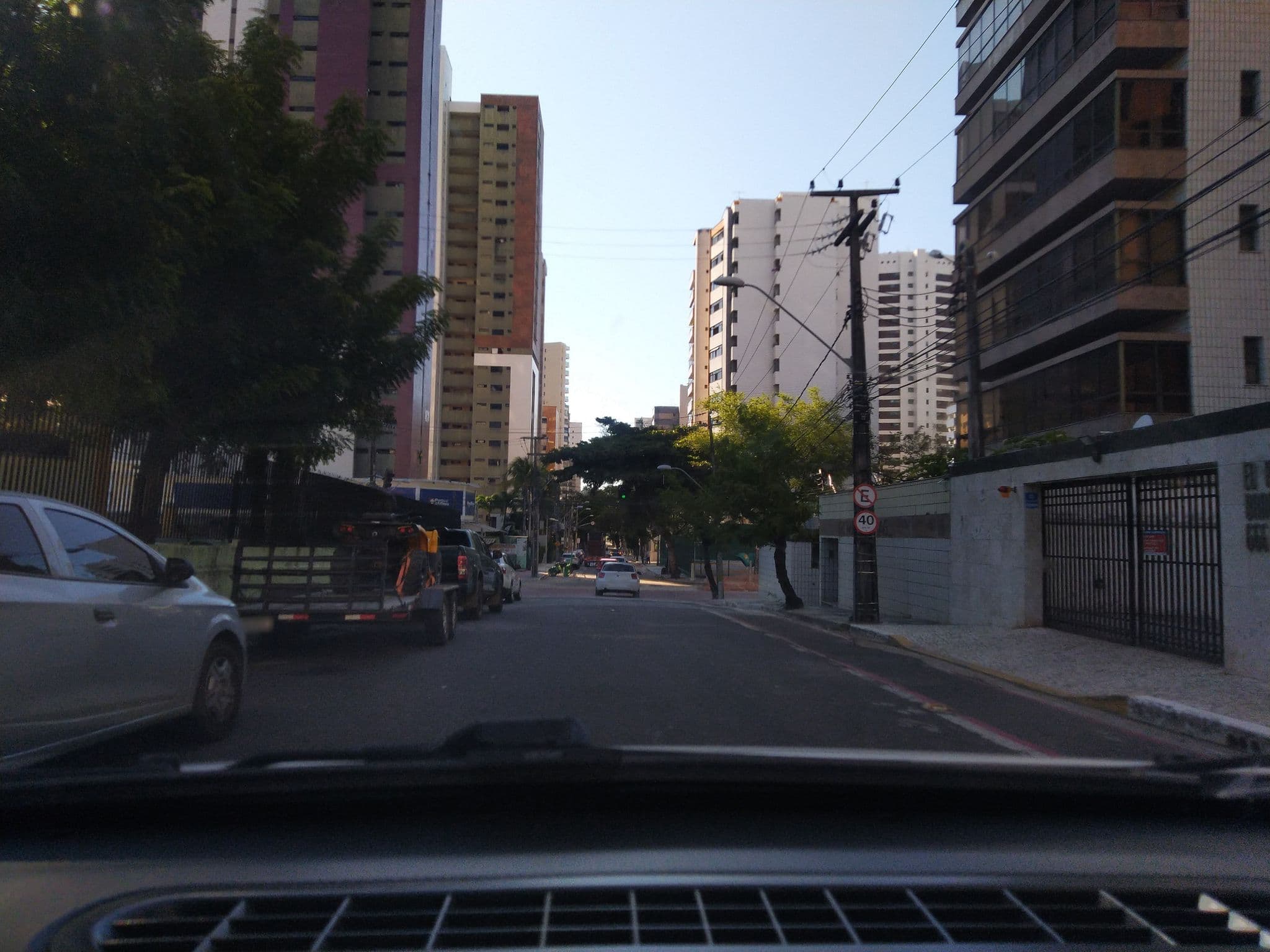 Street view near Hotel de Trânsito de Oficiais, Fortaleza — © jcarlosce (CC BY-SA · Mapillary)