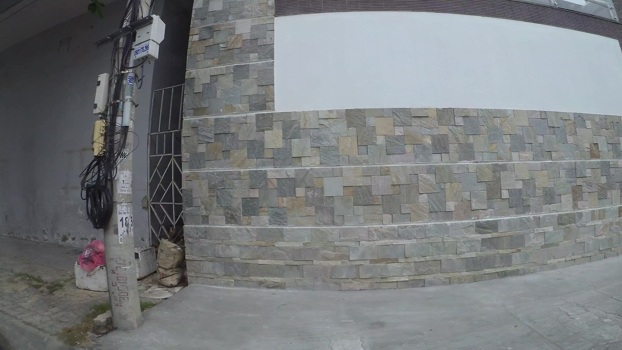 Street view near Stay Hotel, Da Nang — © kaartcam (CC BY-SA · Mapillary)