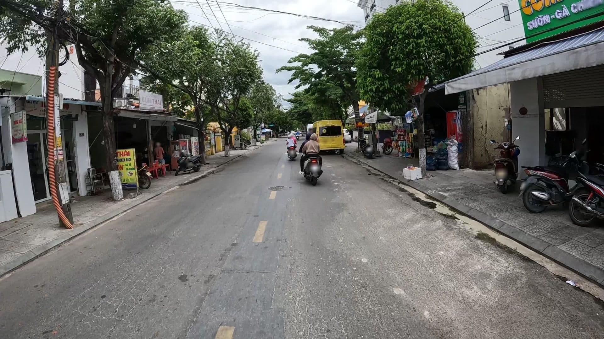 Street view near Delicacy Hotel & Spa, Hoi An