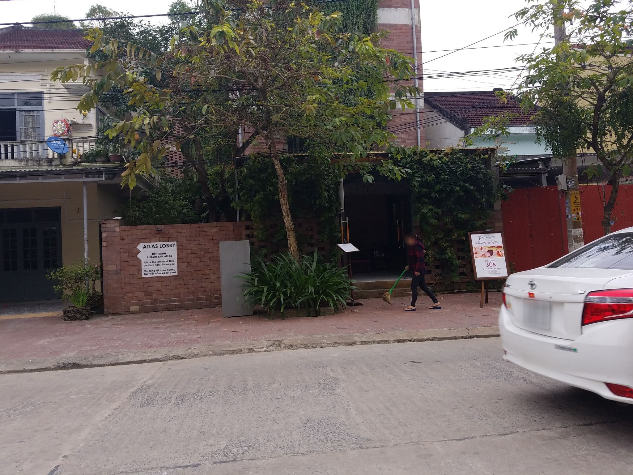 Street view near Thanh Binh Riverside Hotel, Hoi An — © rti_gis (CC BY-SA · Mapillary)