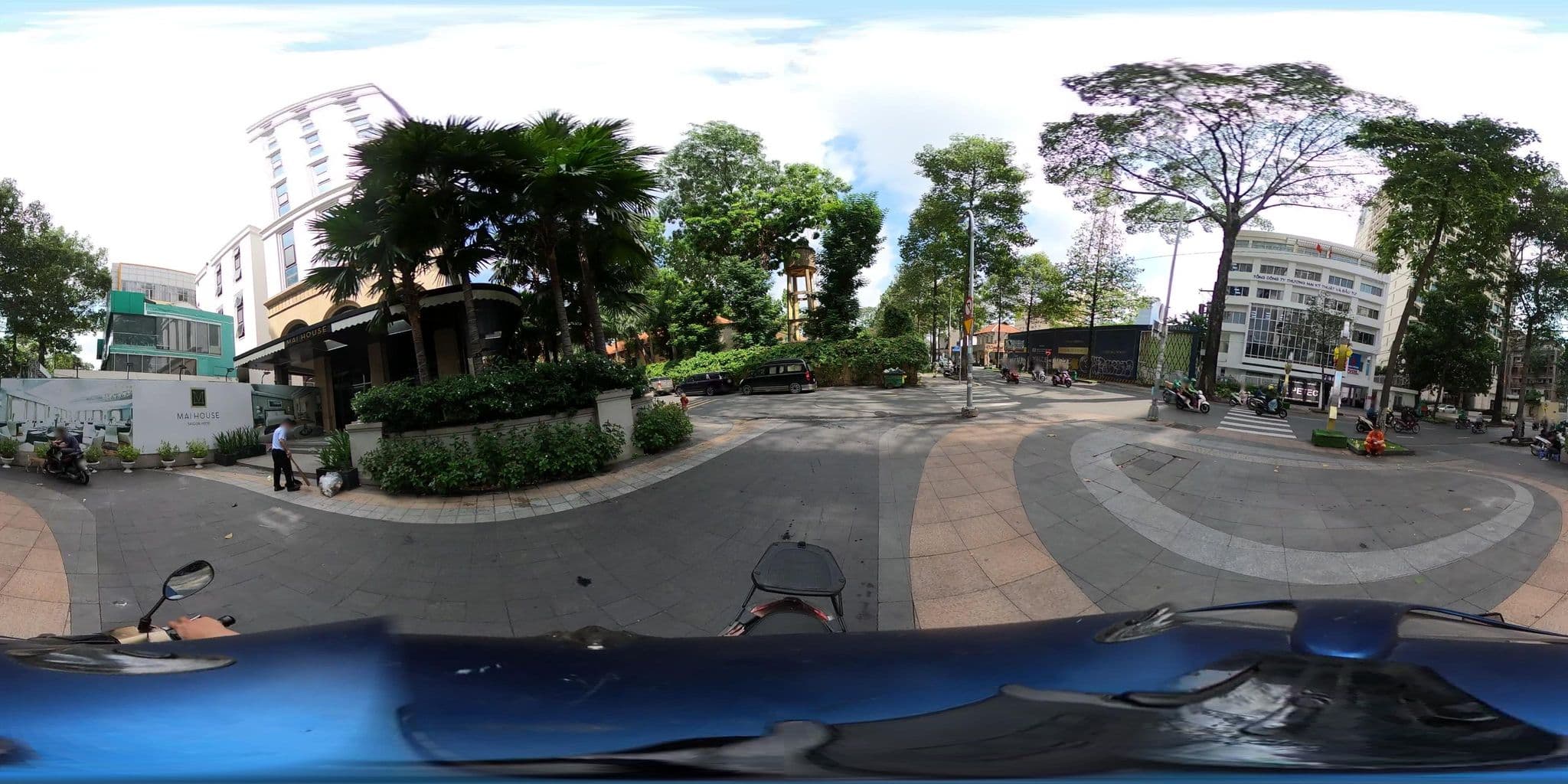 Street view near Khách Sạn Mai House Saigon, Quận Ba — © bemaps_1pd (CC BY-SA · Mapillary)