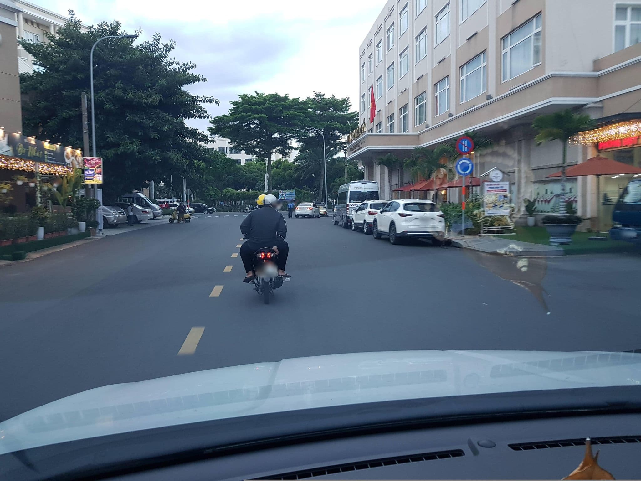 Street view near Khách sạn Đức Minh, Tân Bình — © VPTD (CC BY-SA · Mapillary)
