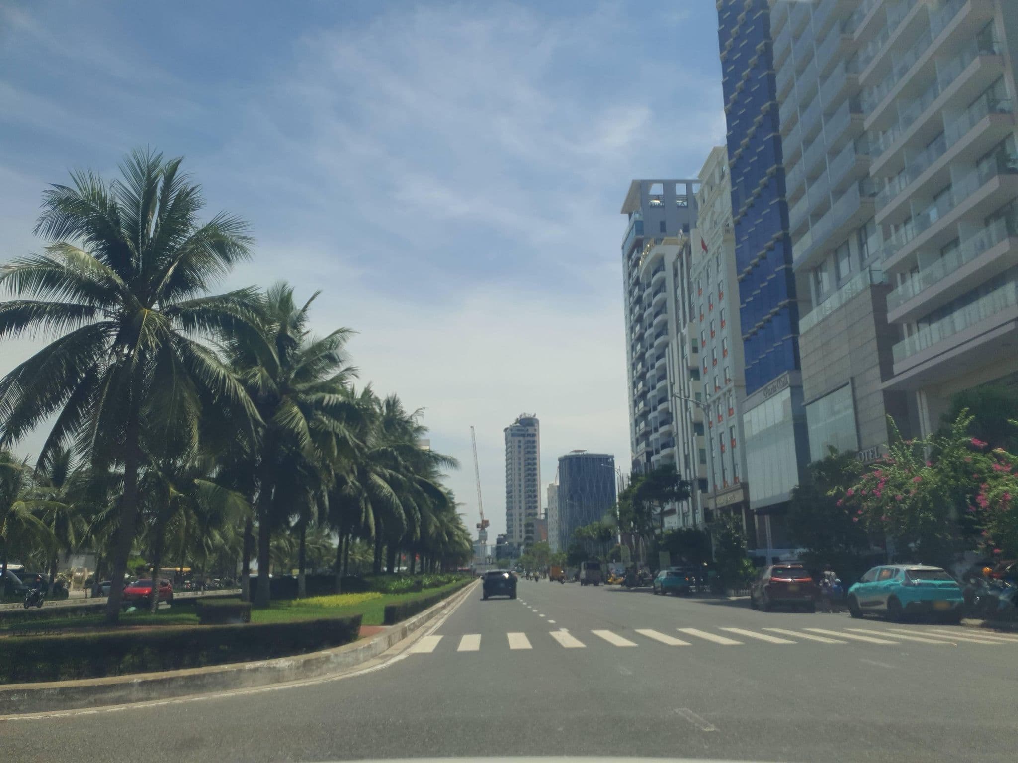 Street view near Sen Tai Thu, An Hải