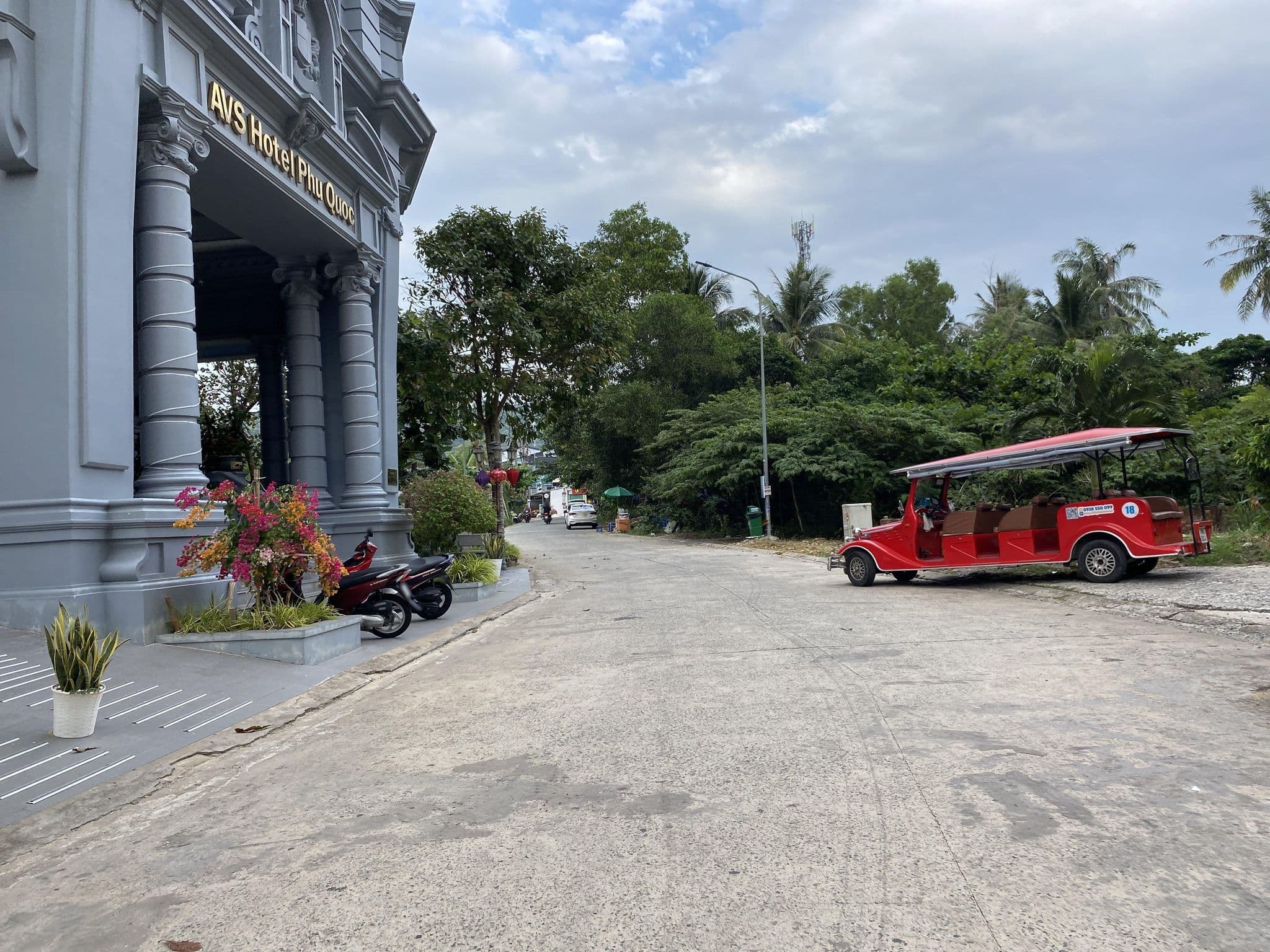 Street view near AVS HOTEL PHU QUOC, Dương Đông