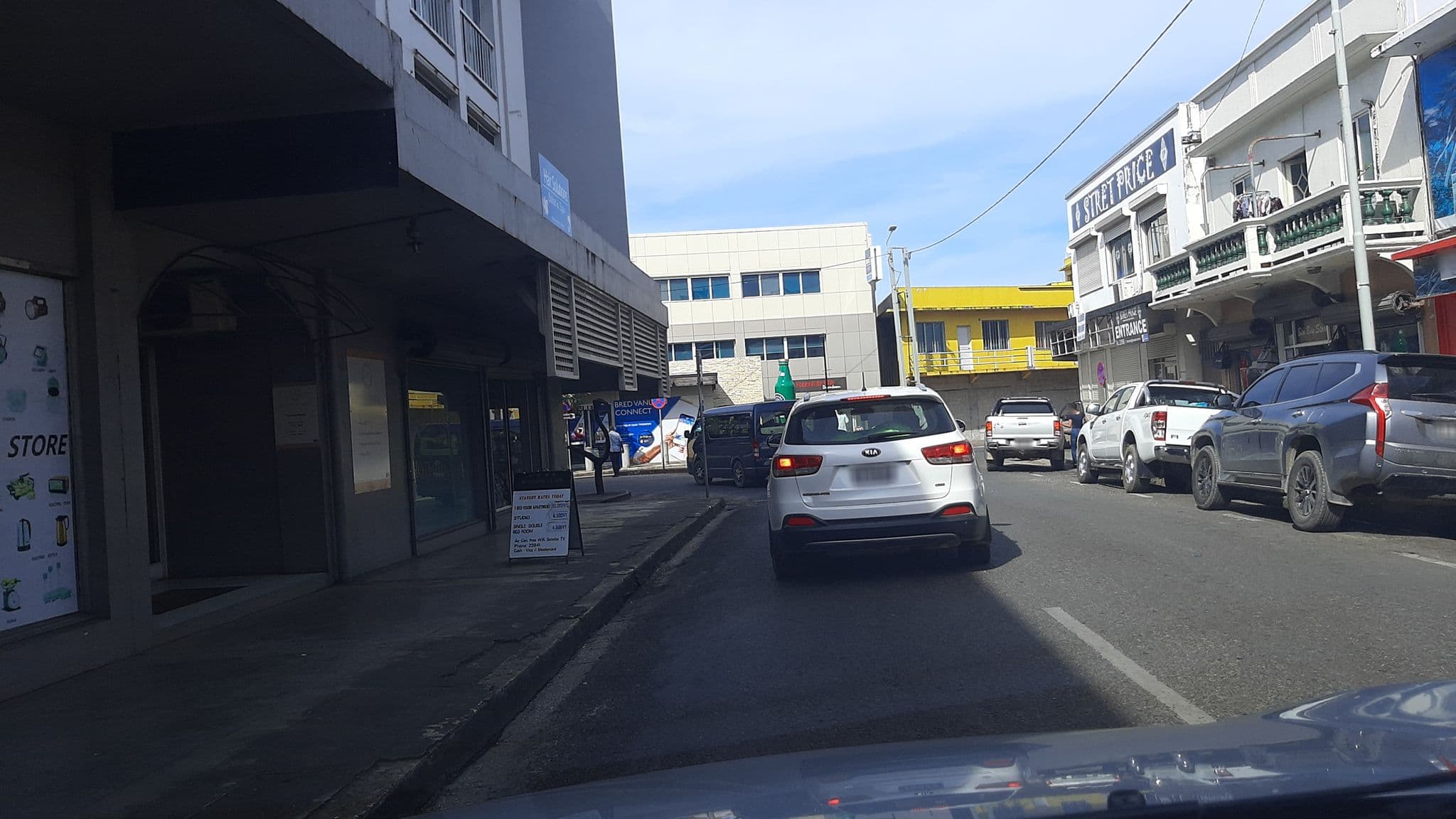 Street view near City Motel, Port-Vila — © drtyhmsh (CC BY-SA · Mapillary)