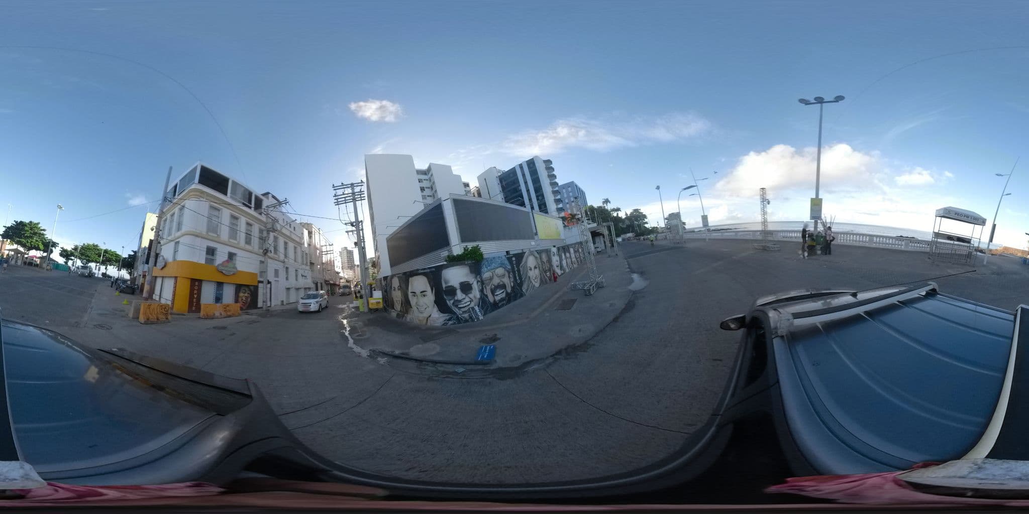 Street view near Hostel MANHATÃ, Salvador