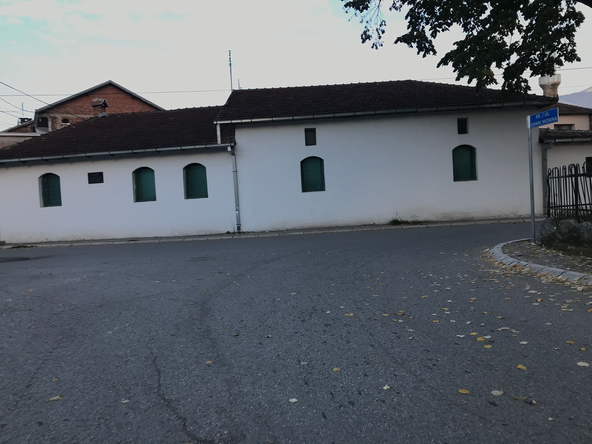 Street view near Shpija e RUZHDI ZHARES, Pejë — © genti1610 (CC BY-SA · Mapillary)