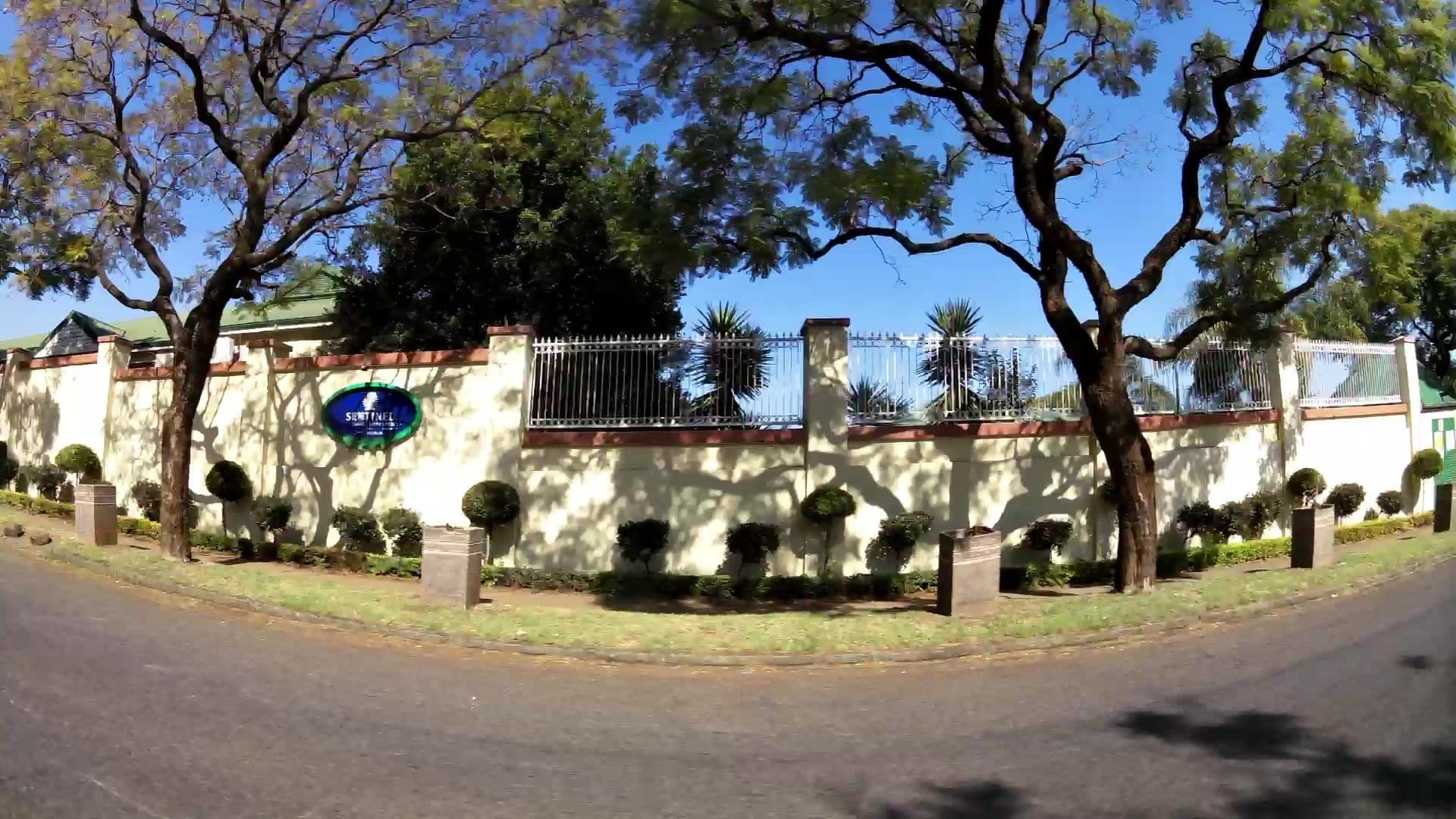 Street view near The Villas, Pretoria