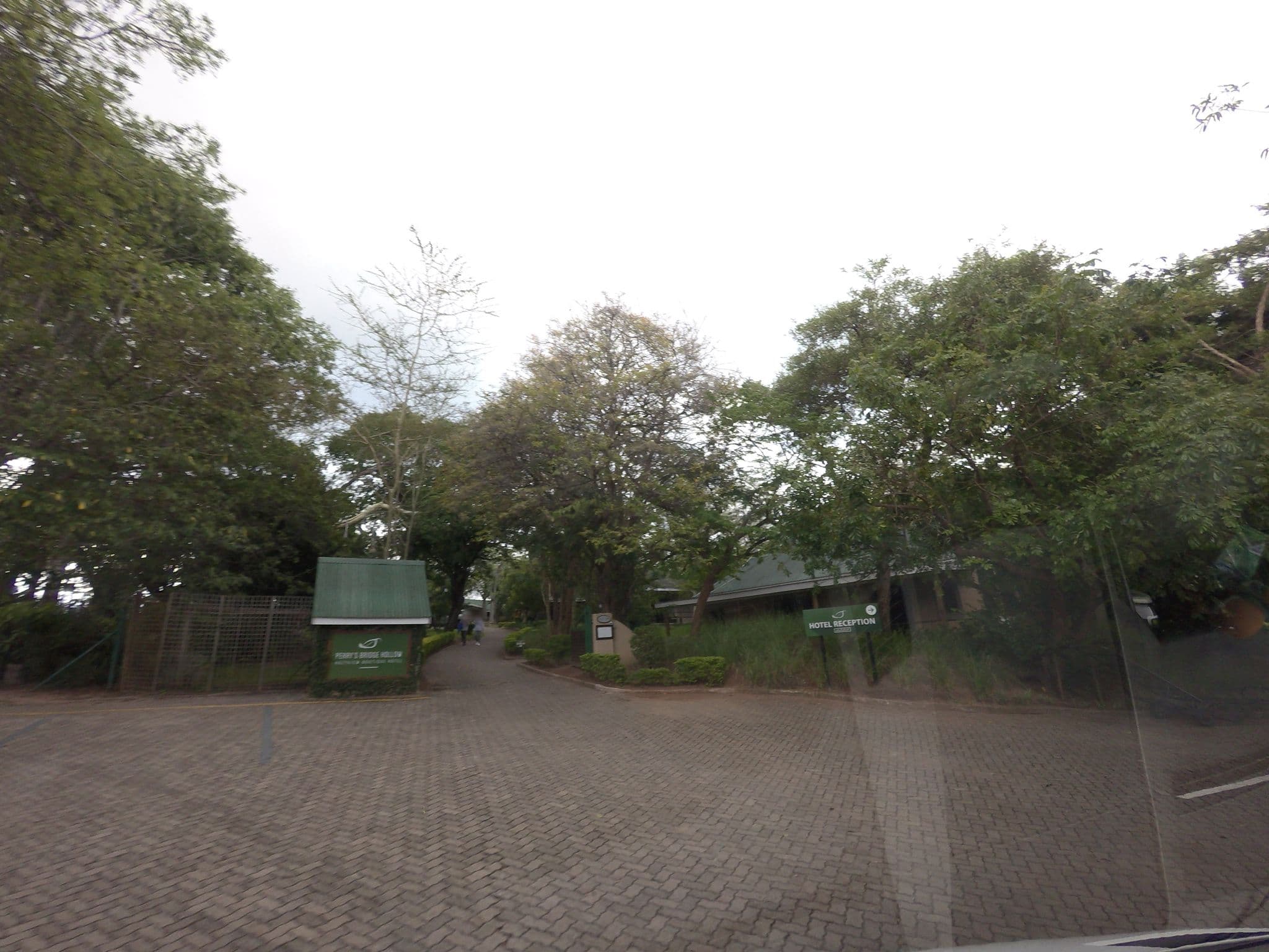 Street view near Perry's Bridge Hollow, Hazyview — © ankeric (CC BY-SA · Mapillary)