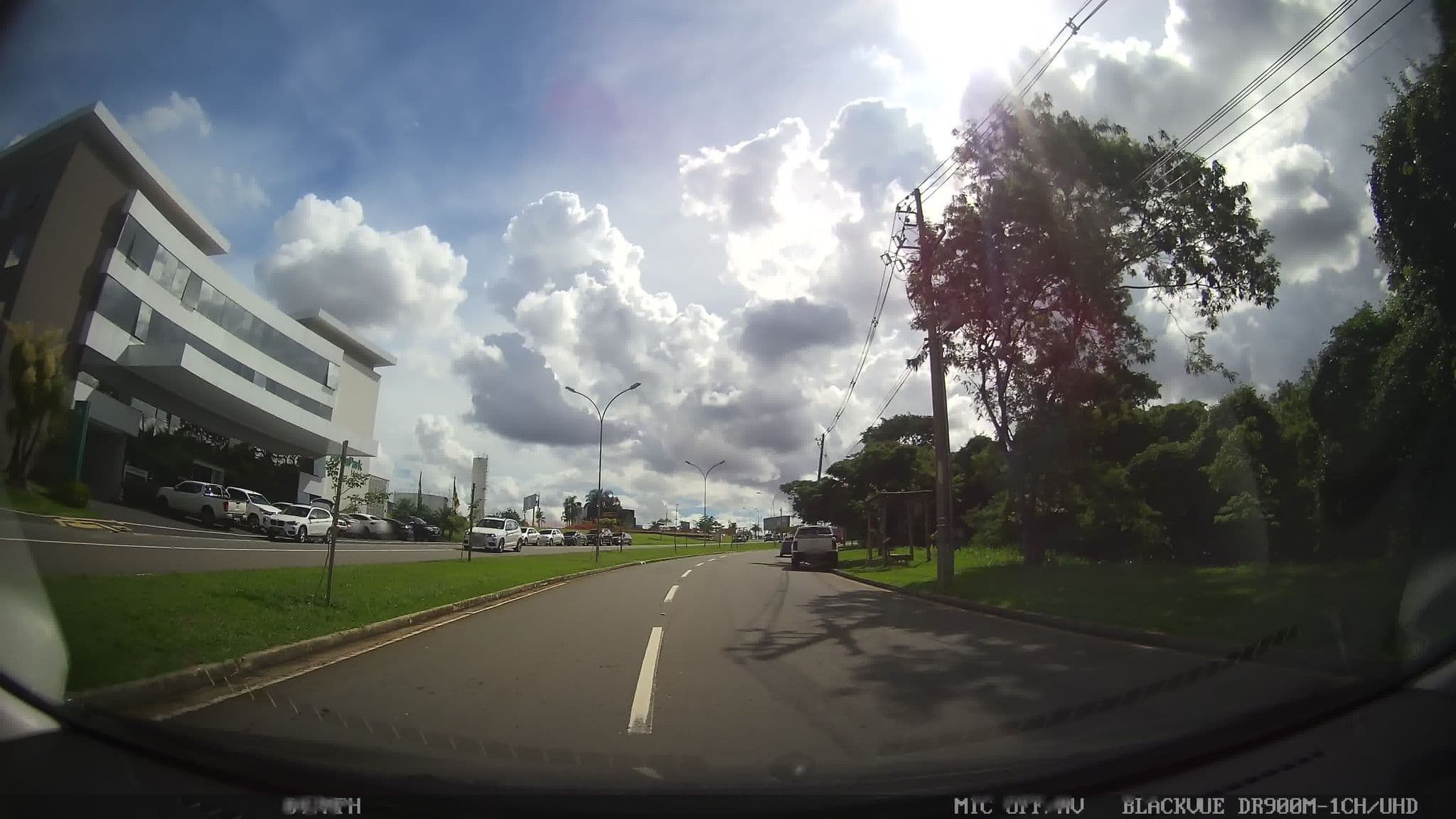 Street view near AlphaPark Hotel, Goiânia — © kaart_4 (CC BY-SA · Mapillary)