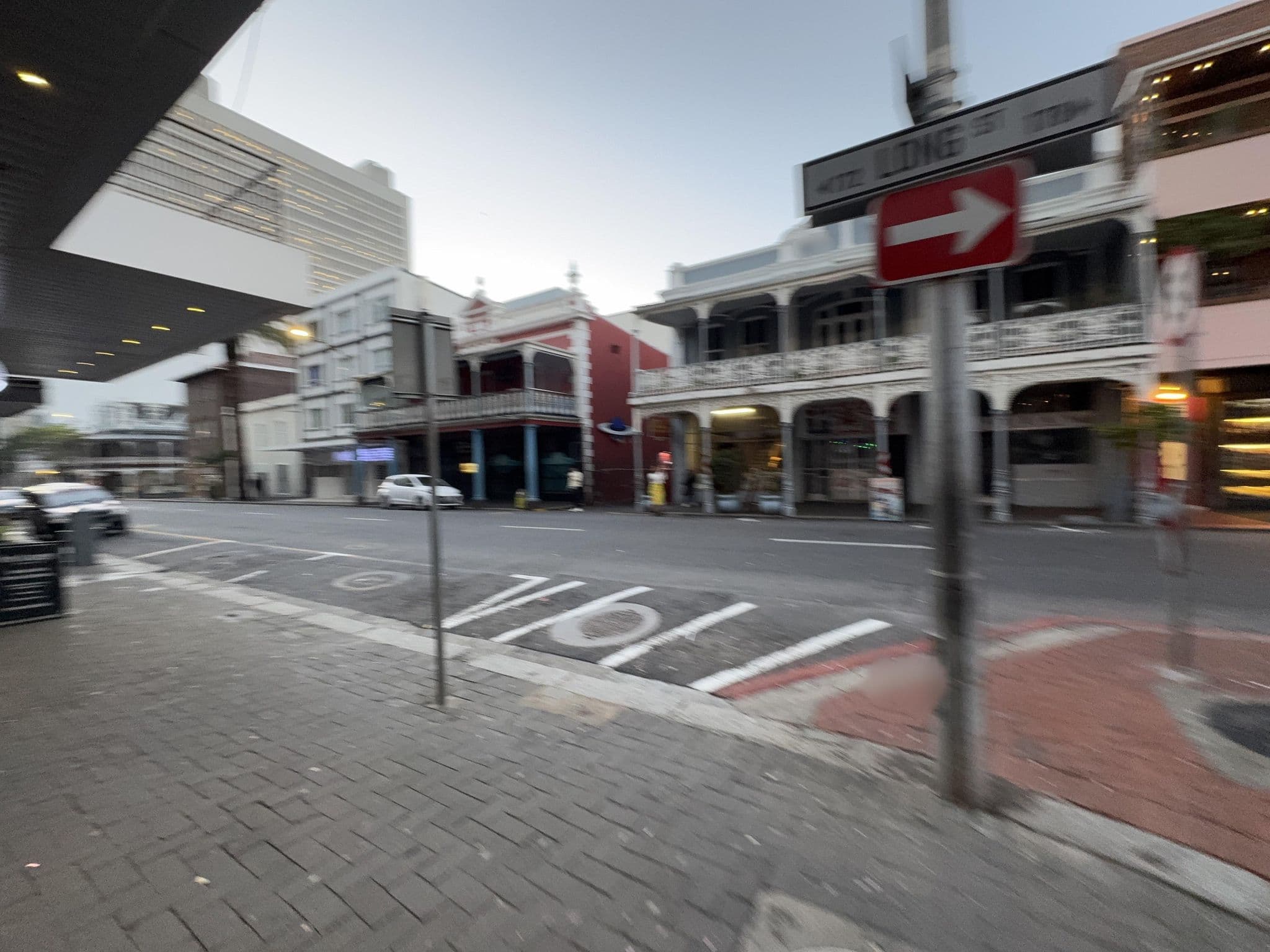 Street view near Long Street Backpackers, Cape Town